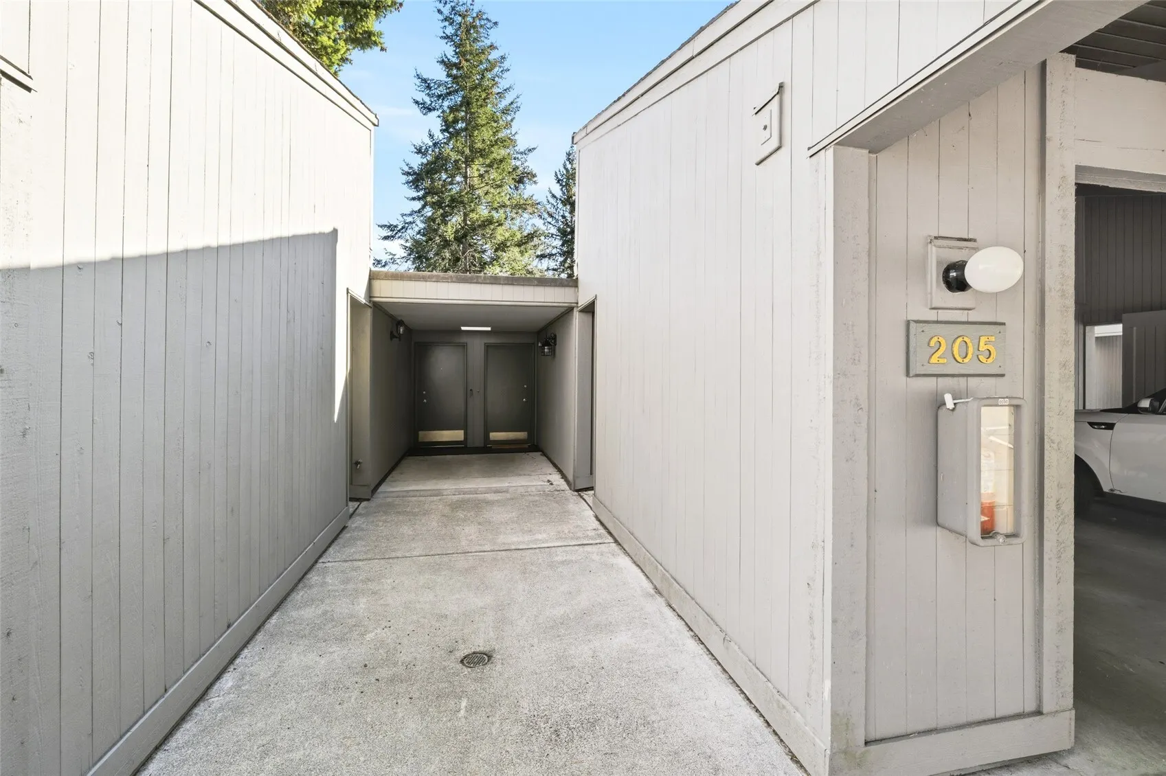 6234 138th Avenue NE #205, Redmond, WA 98052