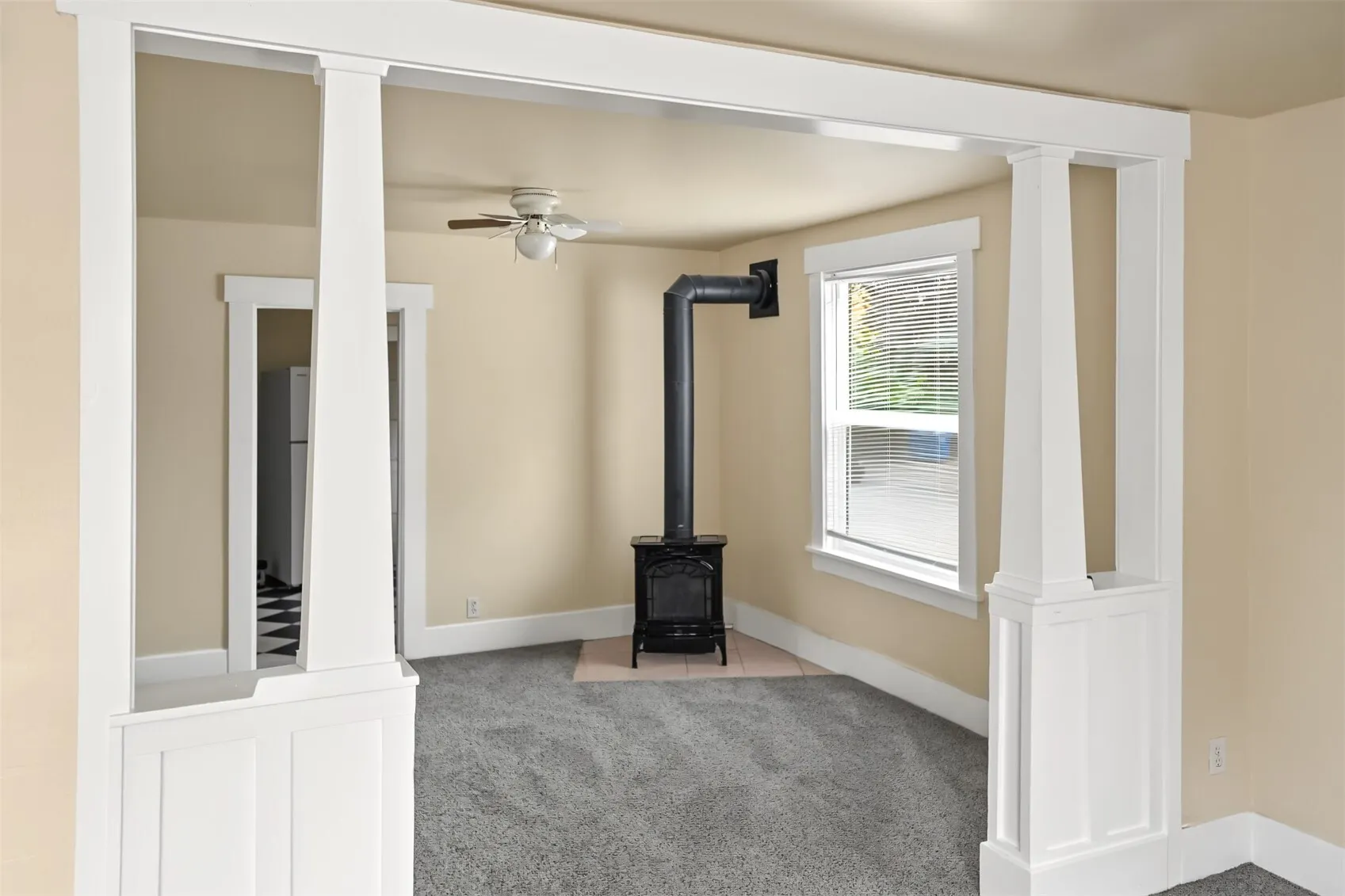 2861 NW 60th Street , Seattle, WA 98107