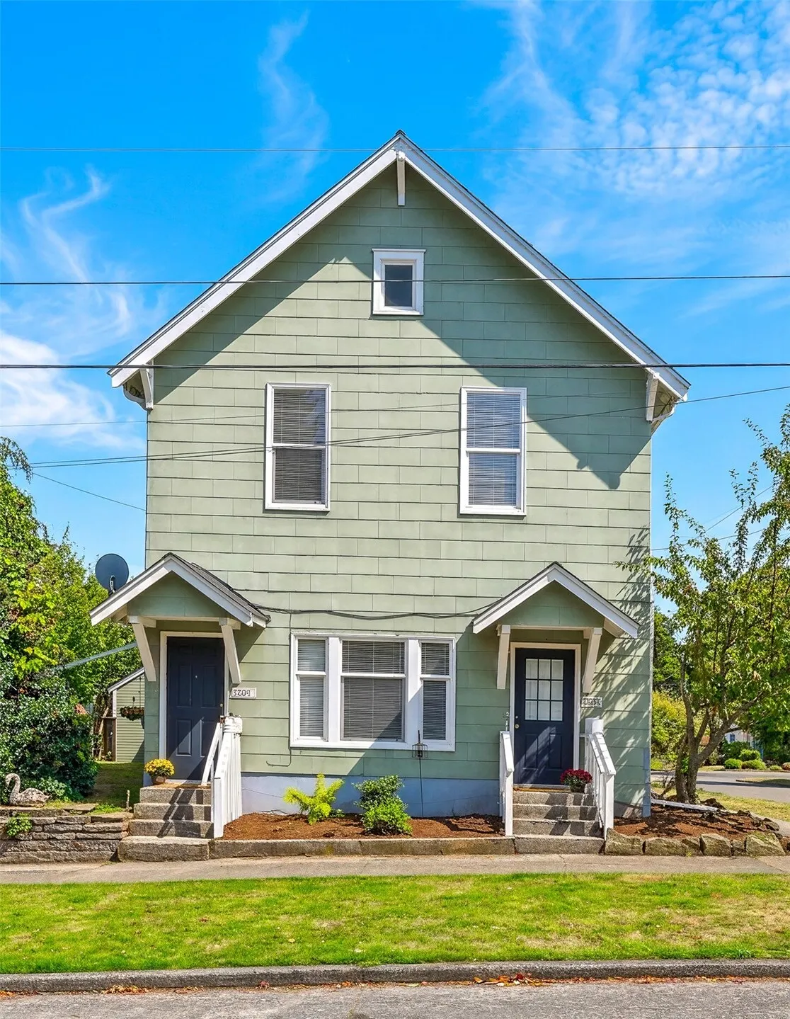 2861 NW 60th Street , Seattle, WA 98107