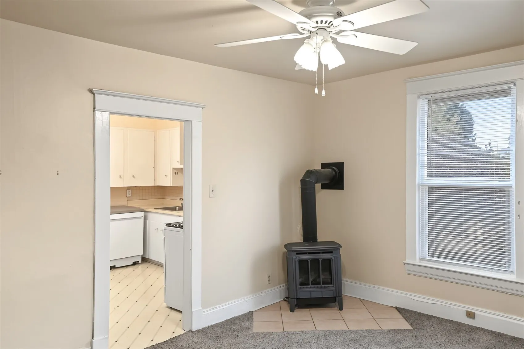 2861 NW 60th Street , Seattle, WA 98107