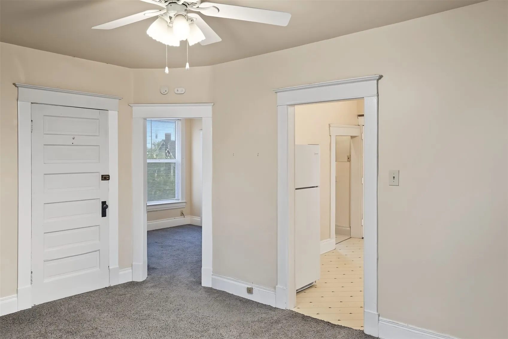 2861 NW 60th Street , Seattle, WA 98107