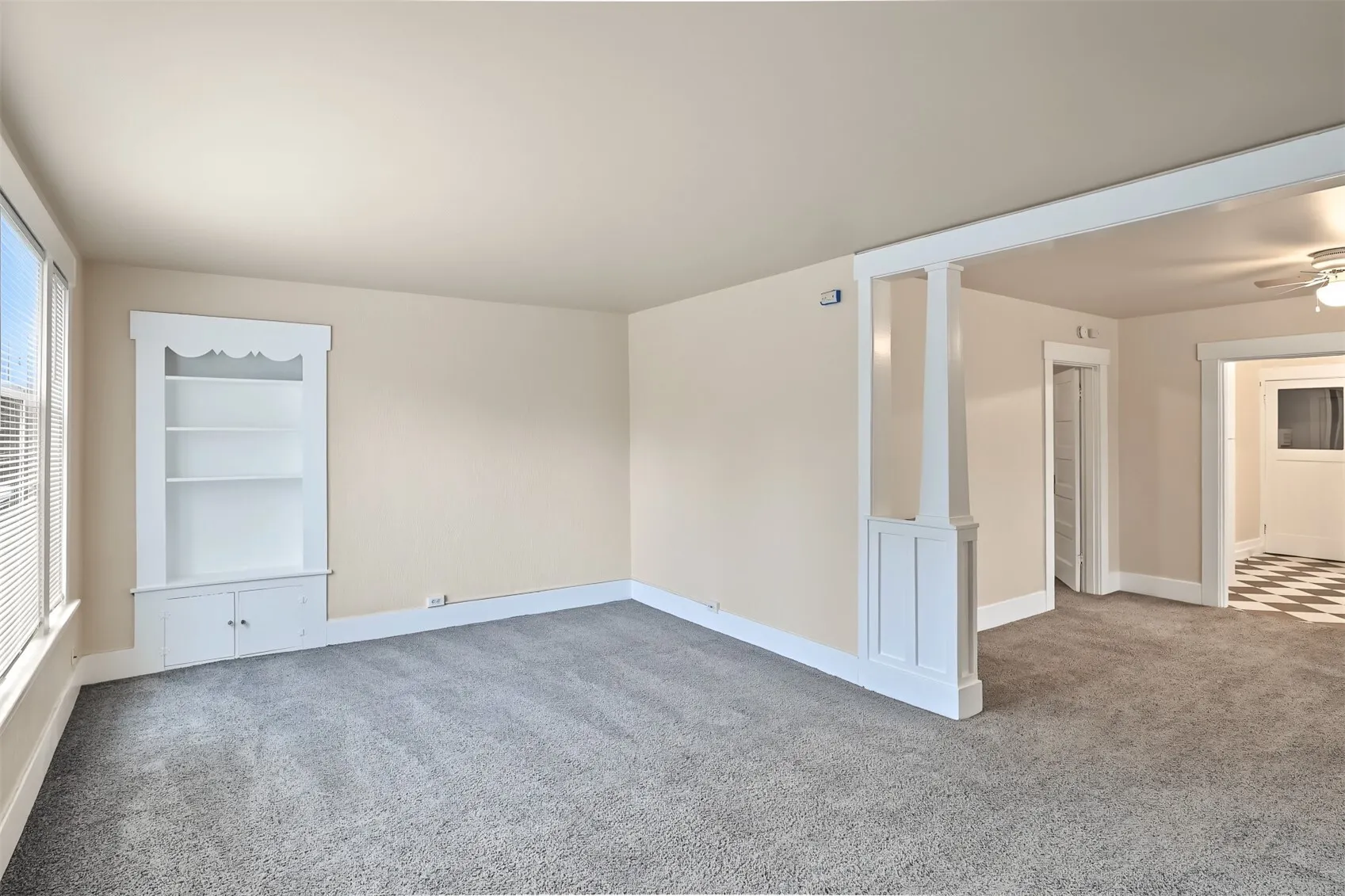 2861 NW 60th Street , Seattle, WA 98107