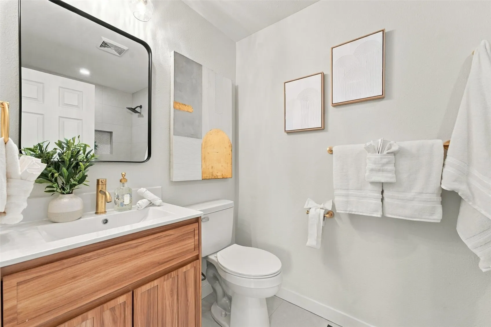 4907 239th Street SE, Woodinville, WA 98072