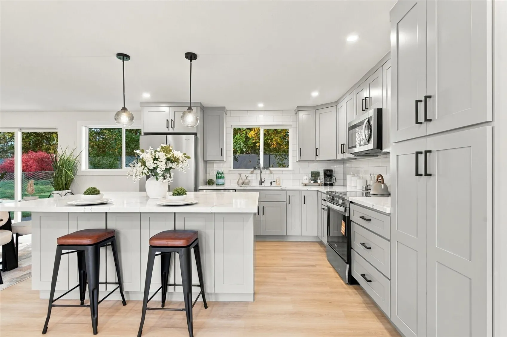 4907 239th Street SE, Woodinville, WA 98072