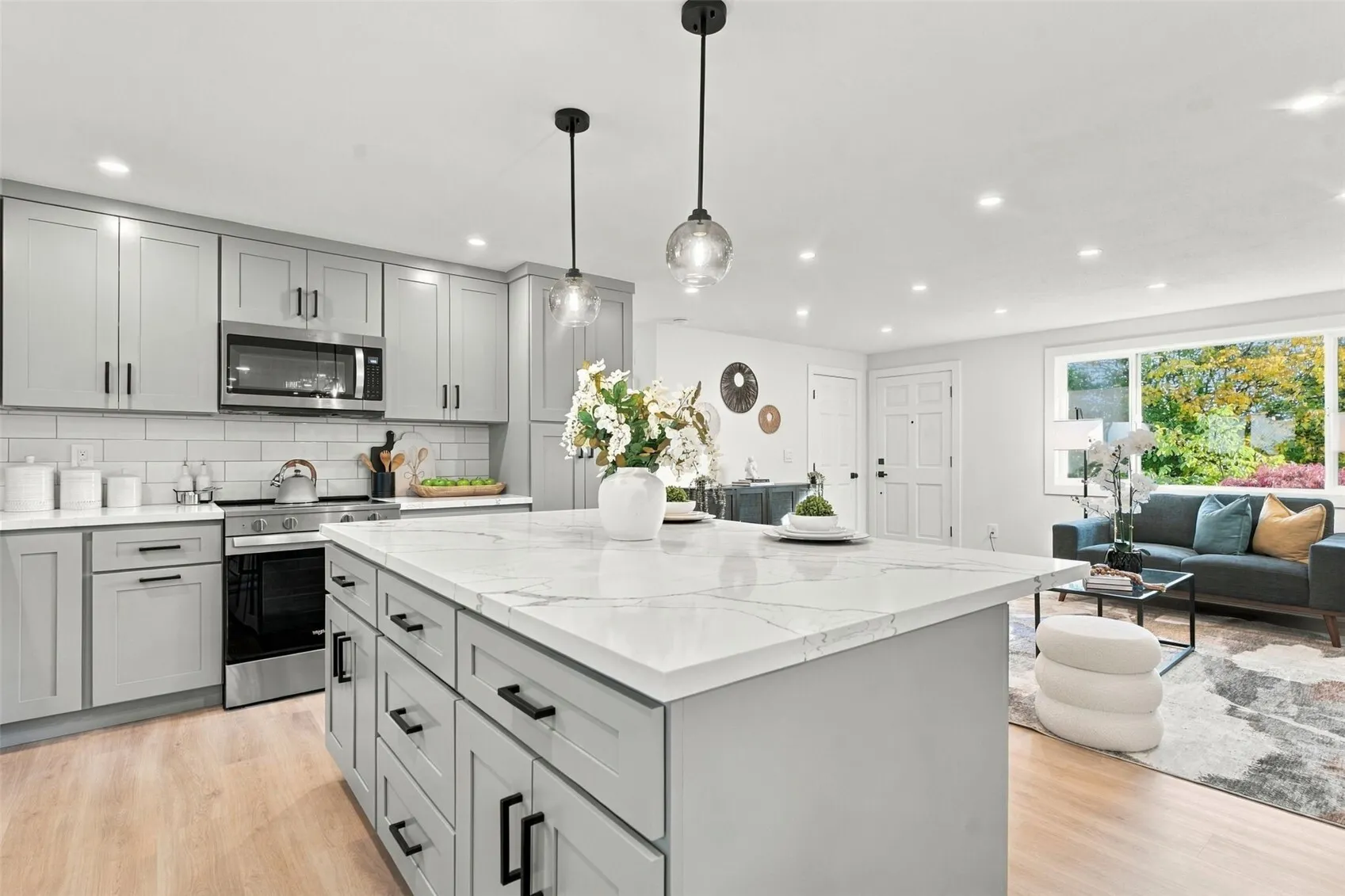 4907 239th Street SE, Woodinville, WA 98072