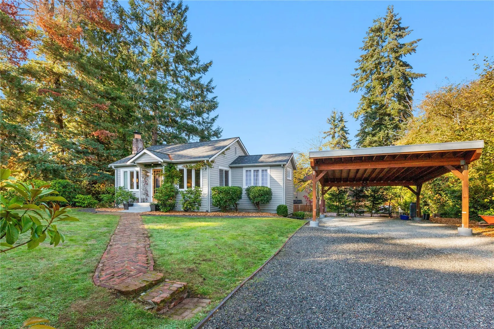 12305 14th Avenue NE, Seattle, WA 98125
