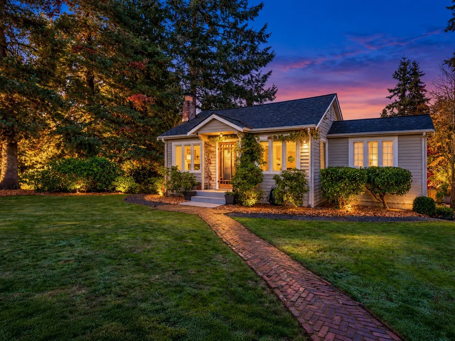 12305 14th Avenue NE, Seattle, WA 98125