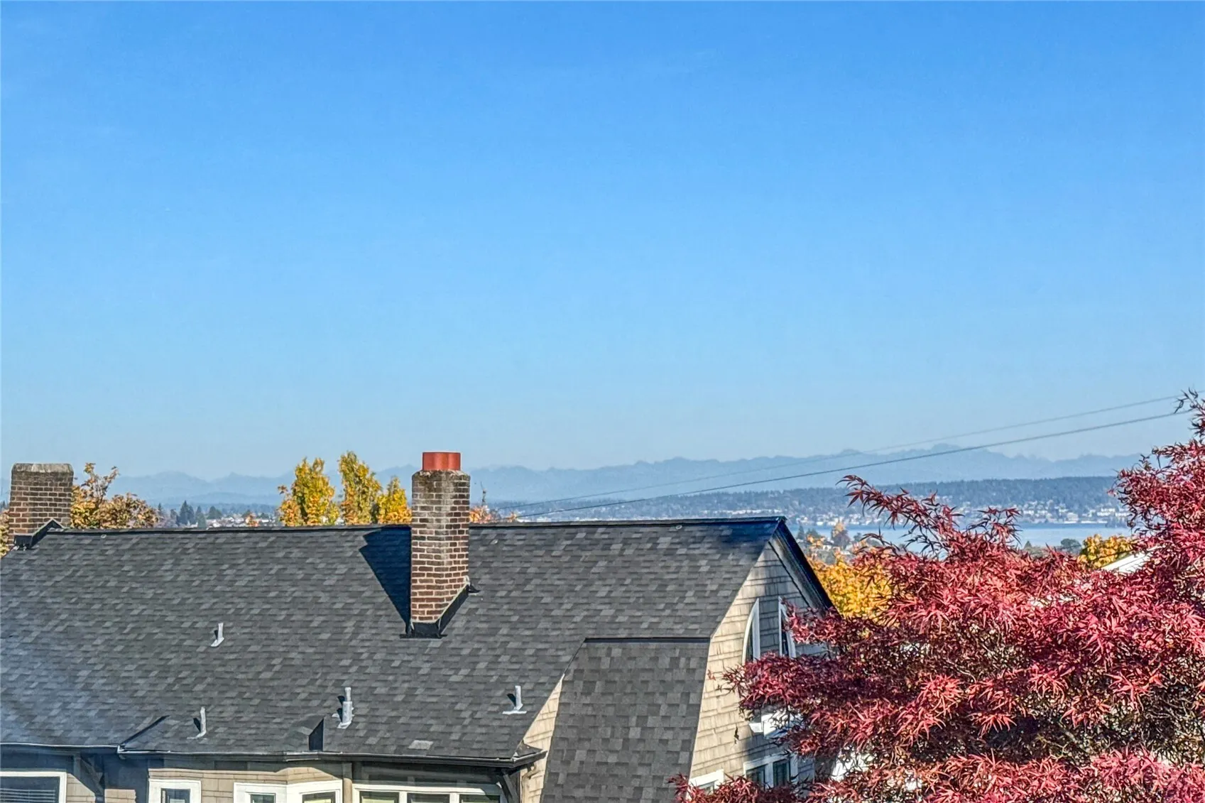 2322 12th Avenue E, Seattle, WA 98102