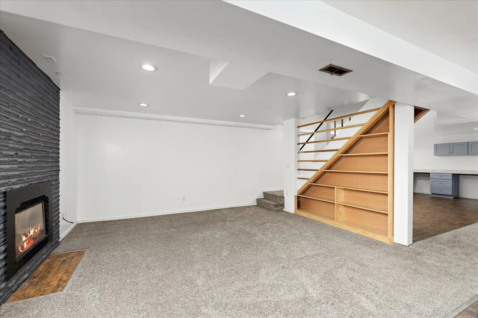 19330 52nd Avenue W, Lynnwood, WA 98036
