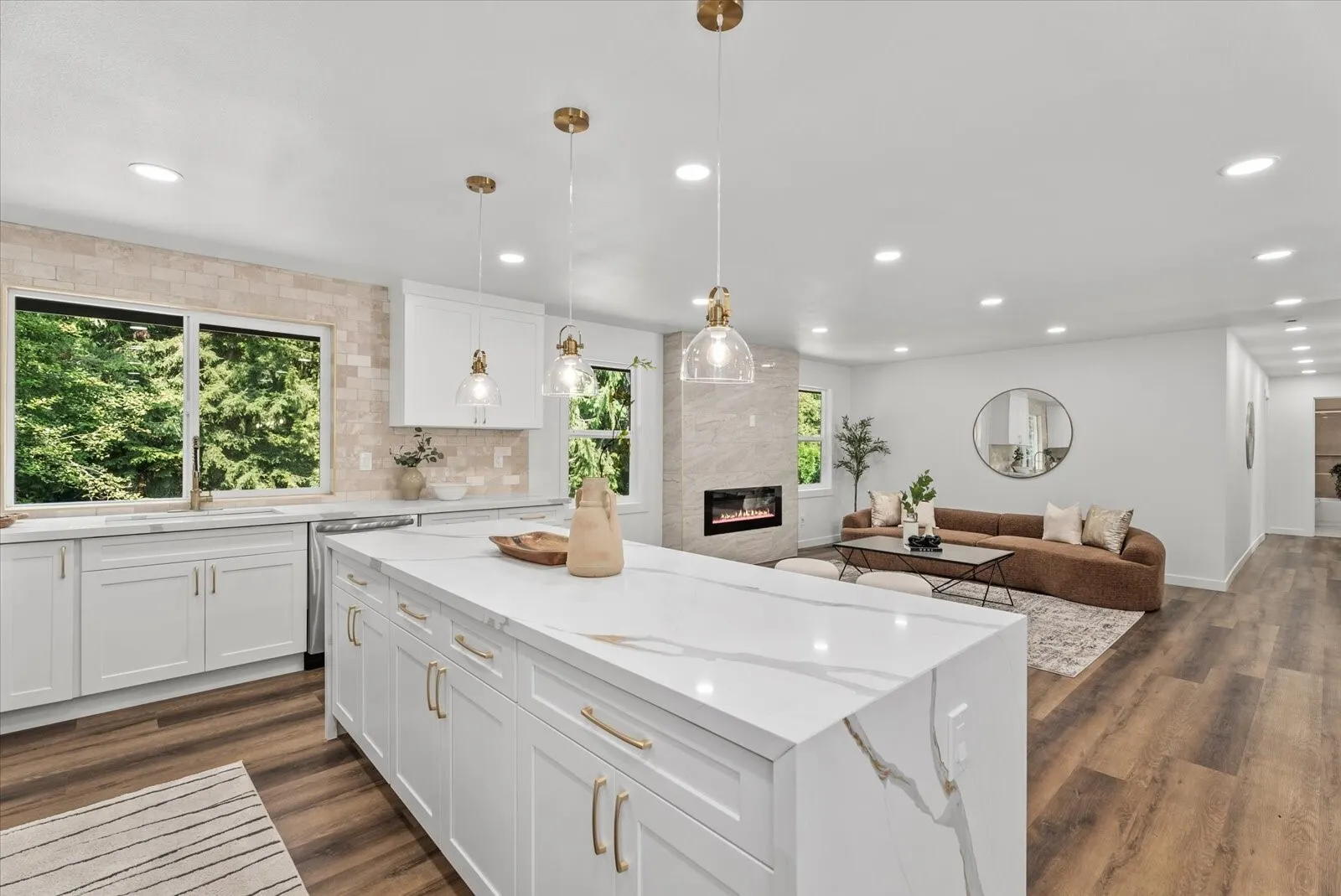 4103 204th Avenue NE, Sammamish, WA 98074