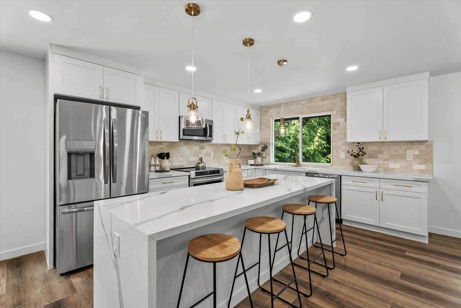 4103 204th Avenue NE, Sammamish, WA 98074