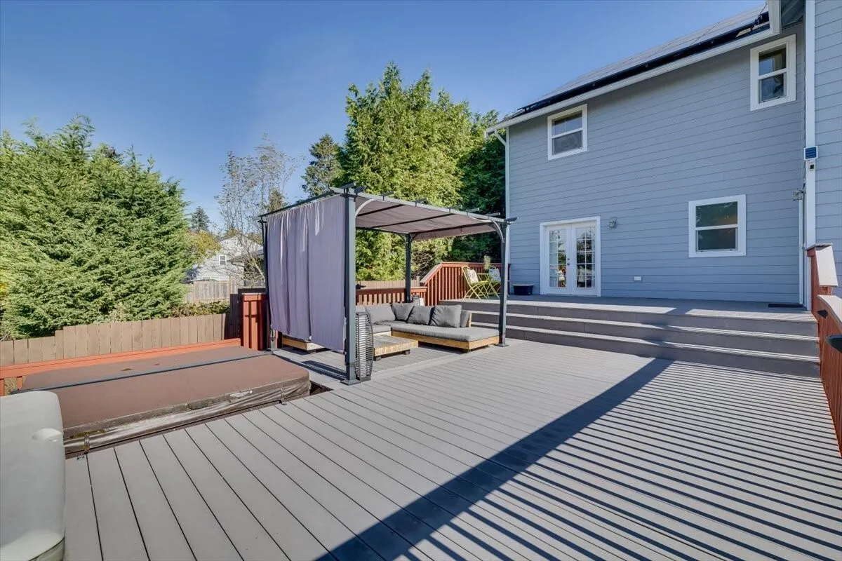 10917 28th Avenue SW, Seattle, WA 98146