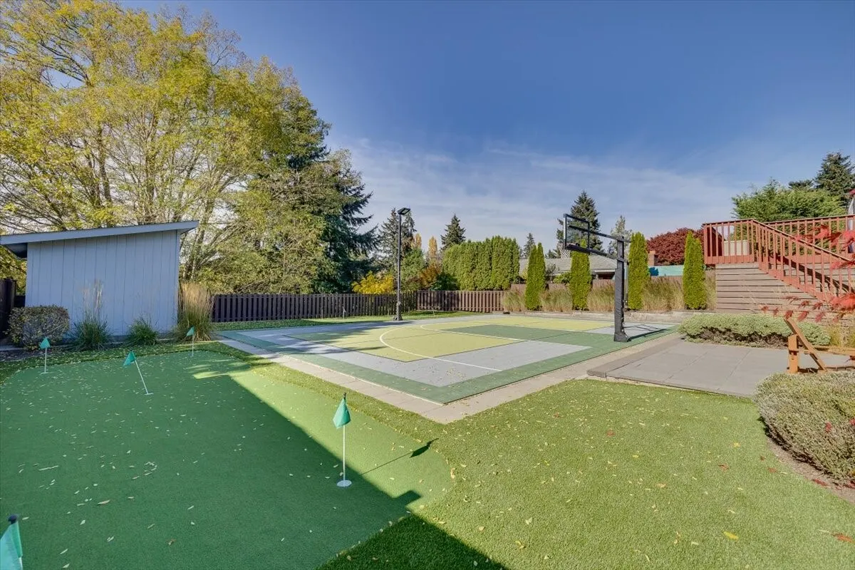 10917 28th Avenue SW, Seattle, WA 98146