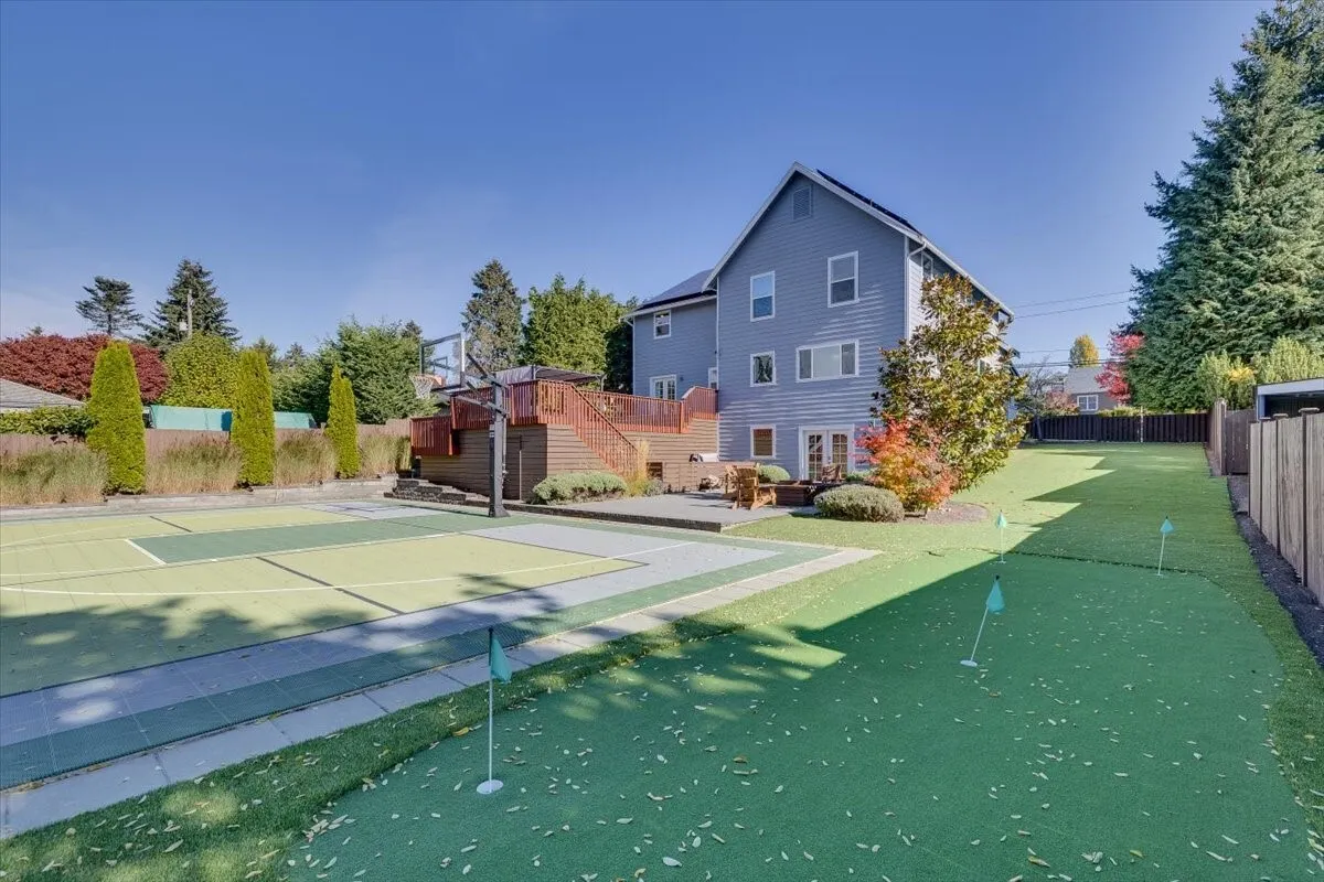 10917 28th Avenue SW, Seattle, WA 98146