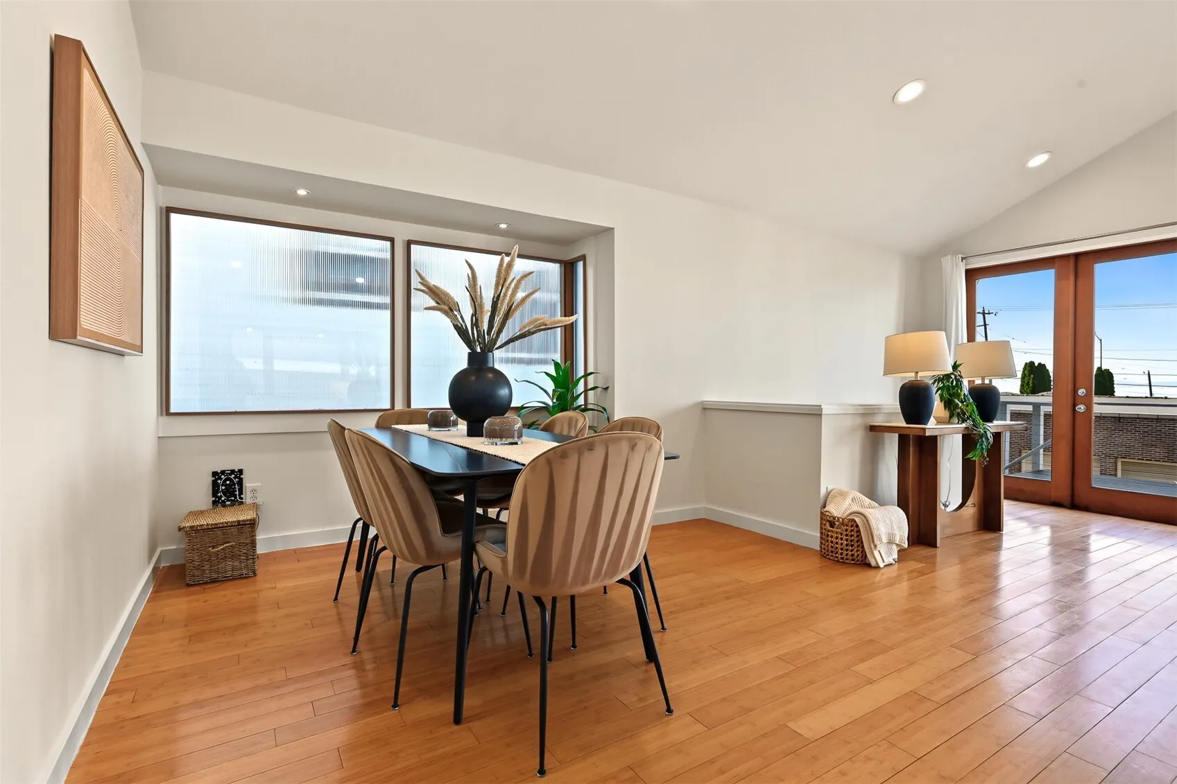 2242 Bonair Place SW, Seattle, WA 98116
