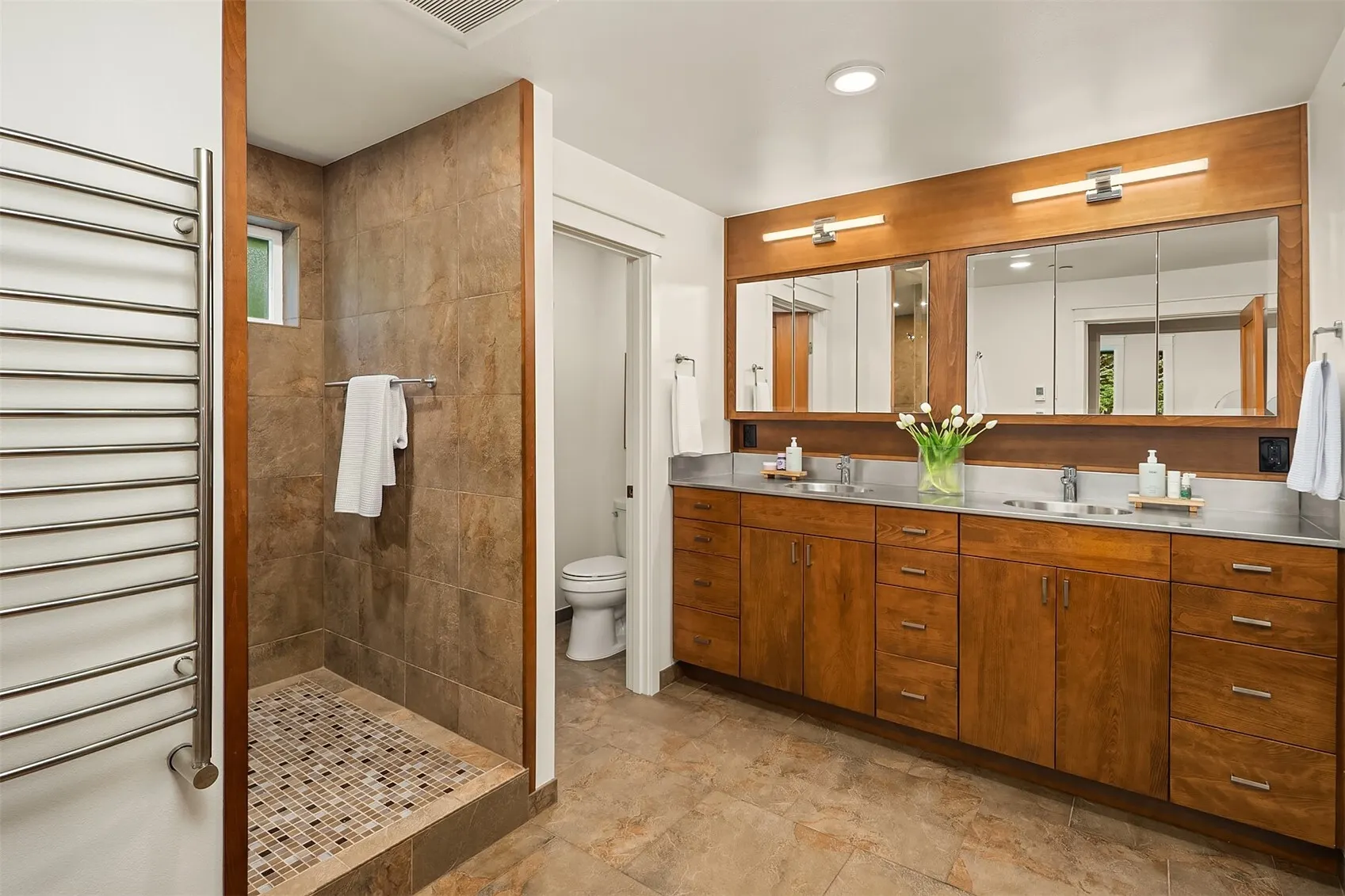 6331 135th Avenue NE, Kirkland, WA 98033