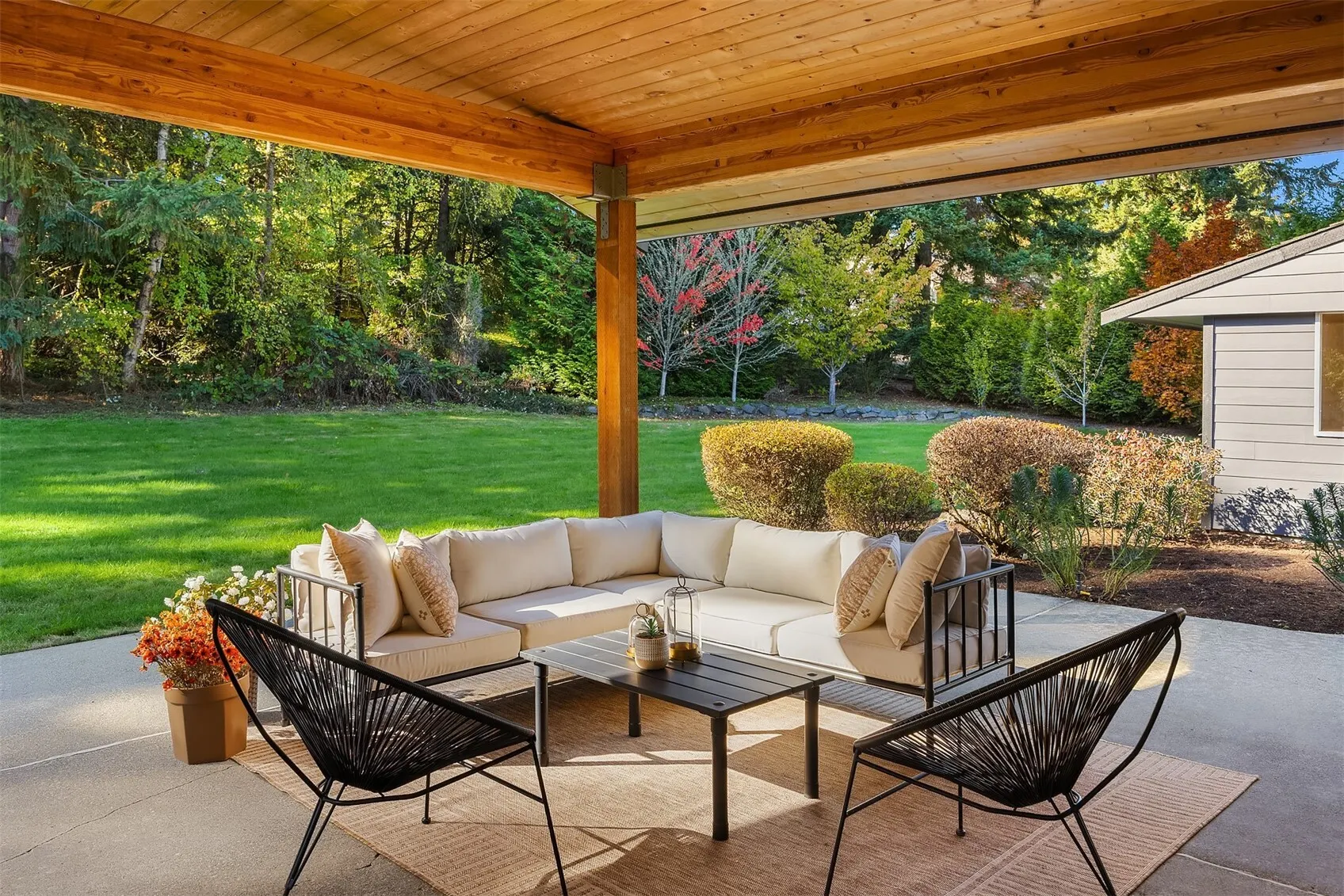 6331 135th Avenue NE, Kirkland, WA 98033