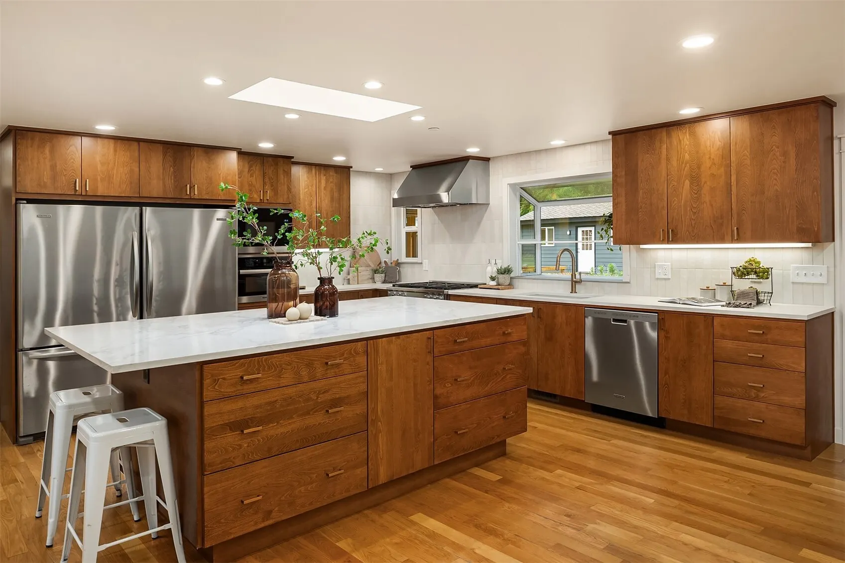 6331 135th Avenue NE, Kirkland, WA 98033