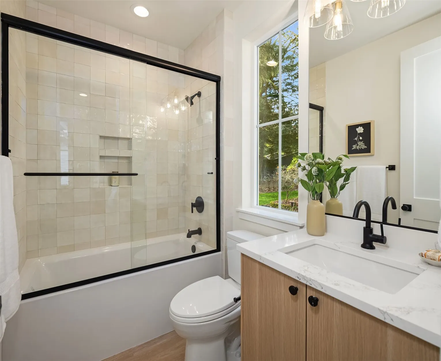11810 NE 103rd Place , Kirkland, WA 98033