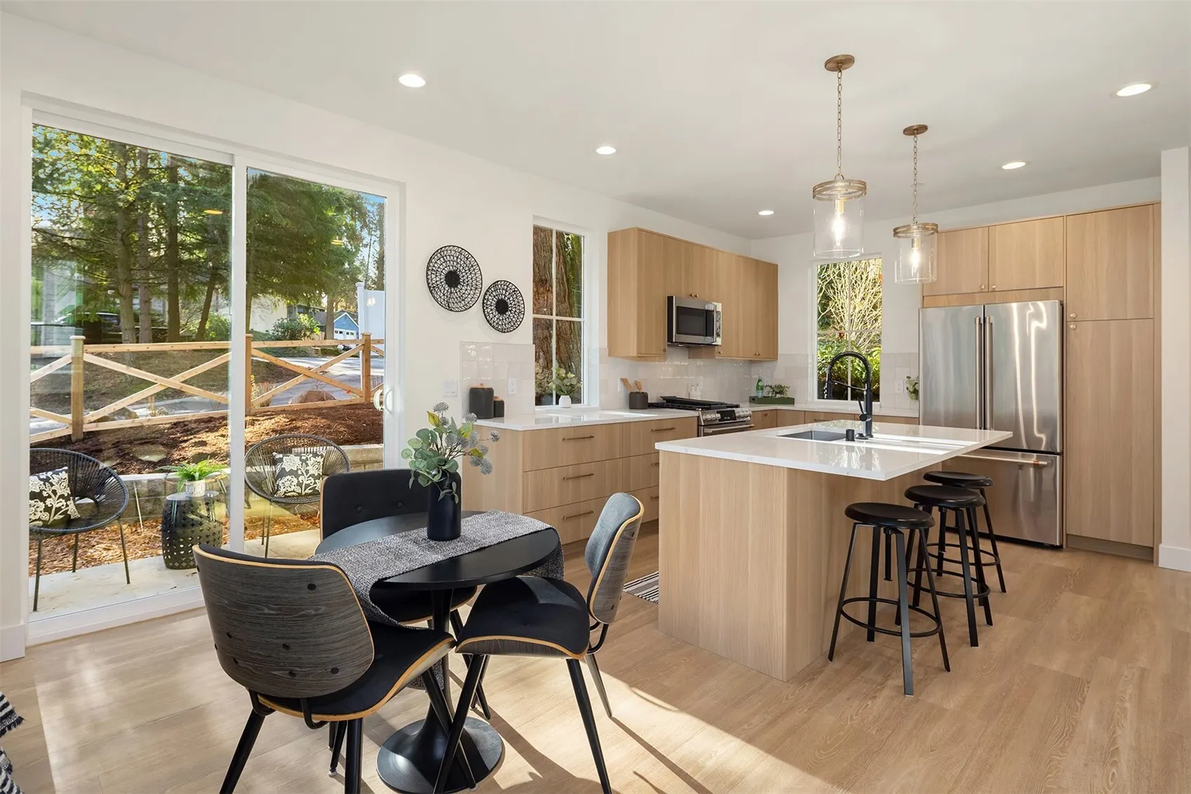 11810 NE 103rd Place , Kirkland, WA 98033