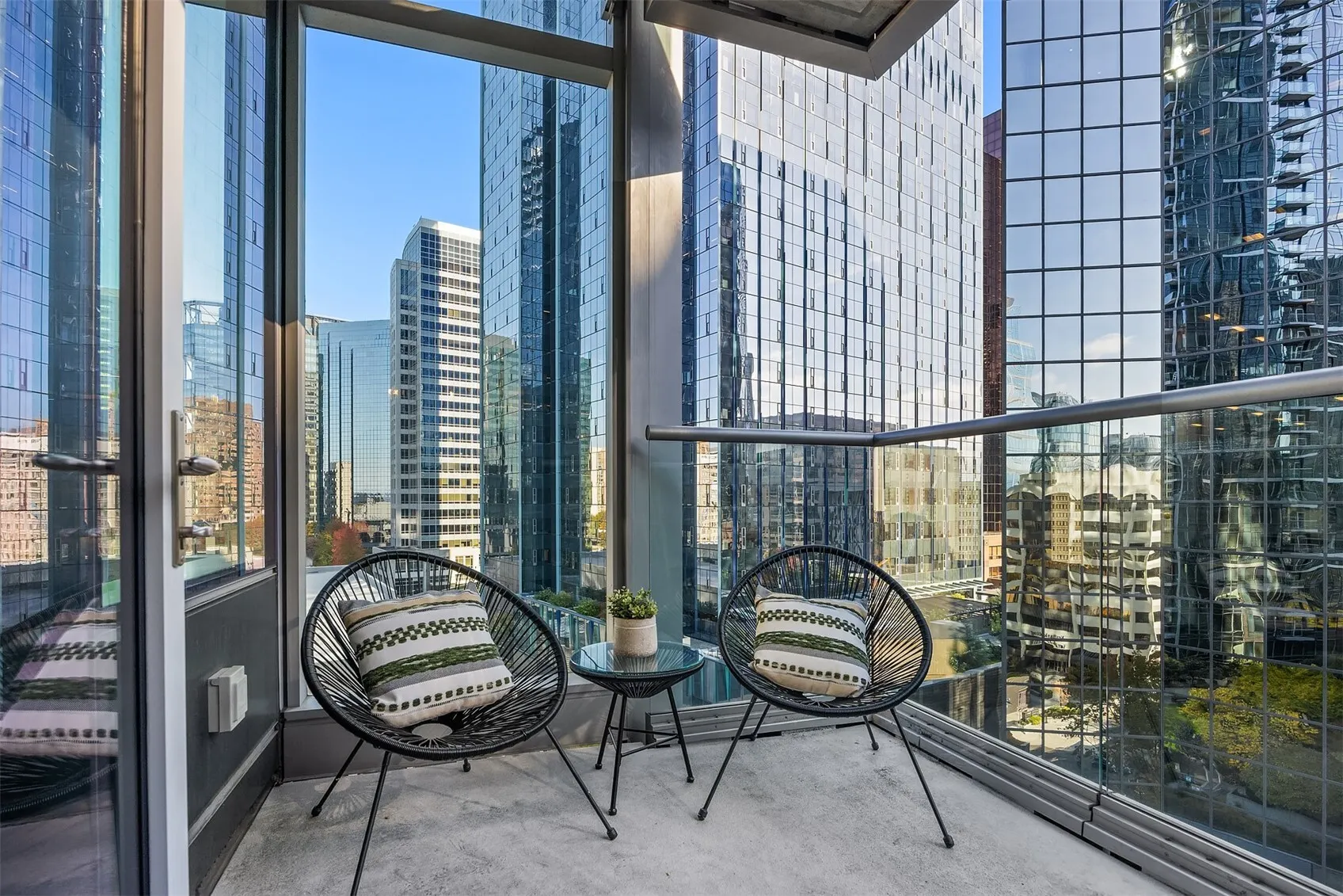 10700 NE 4th Street #1310, Bellevue, WA 98004