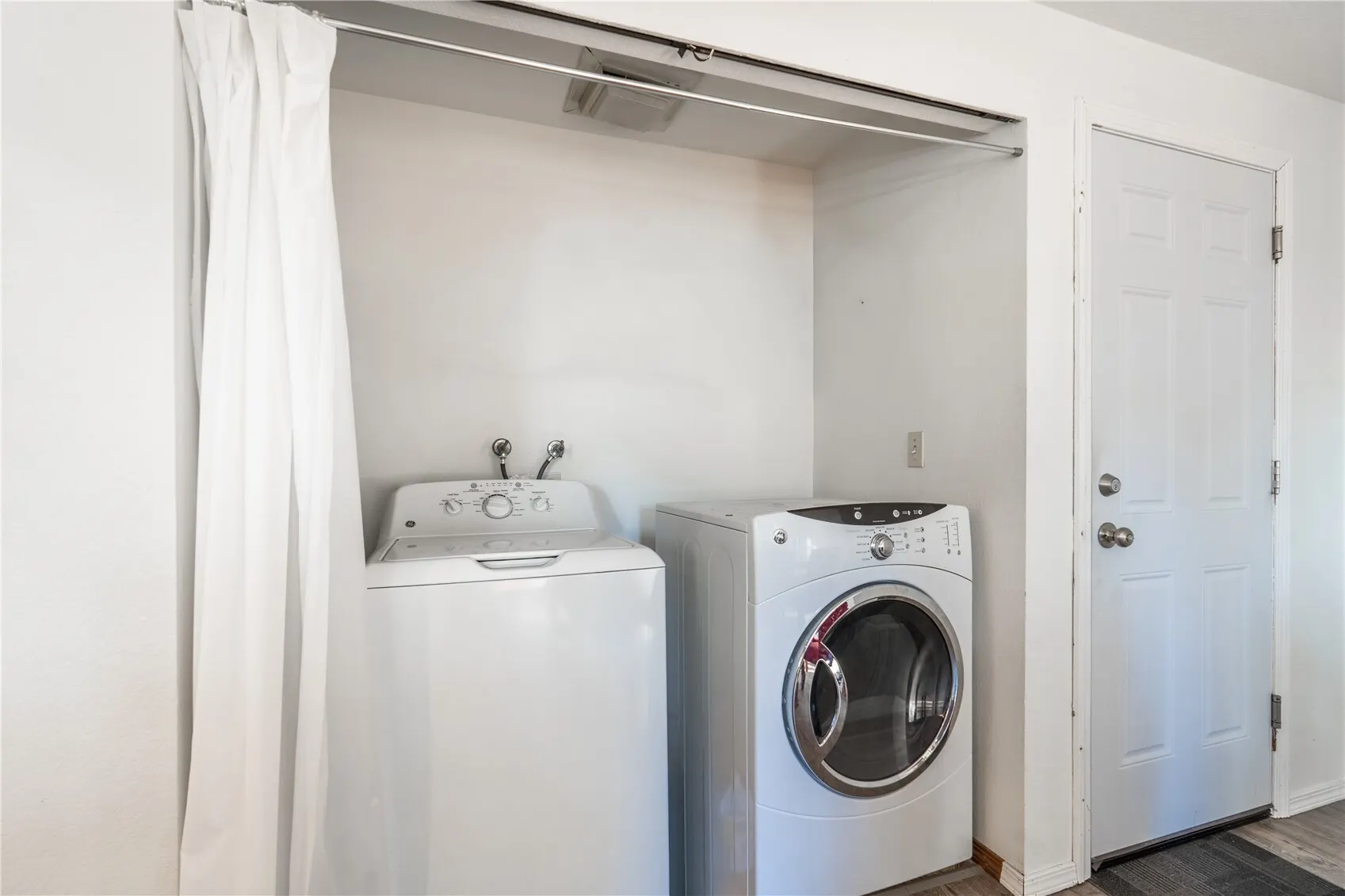 1230 224th Place SW, Bothell, WA 98021