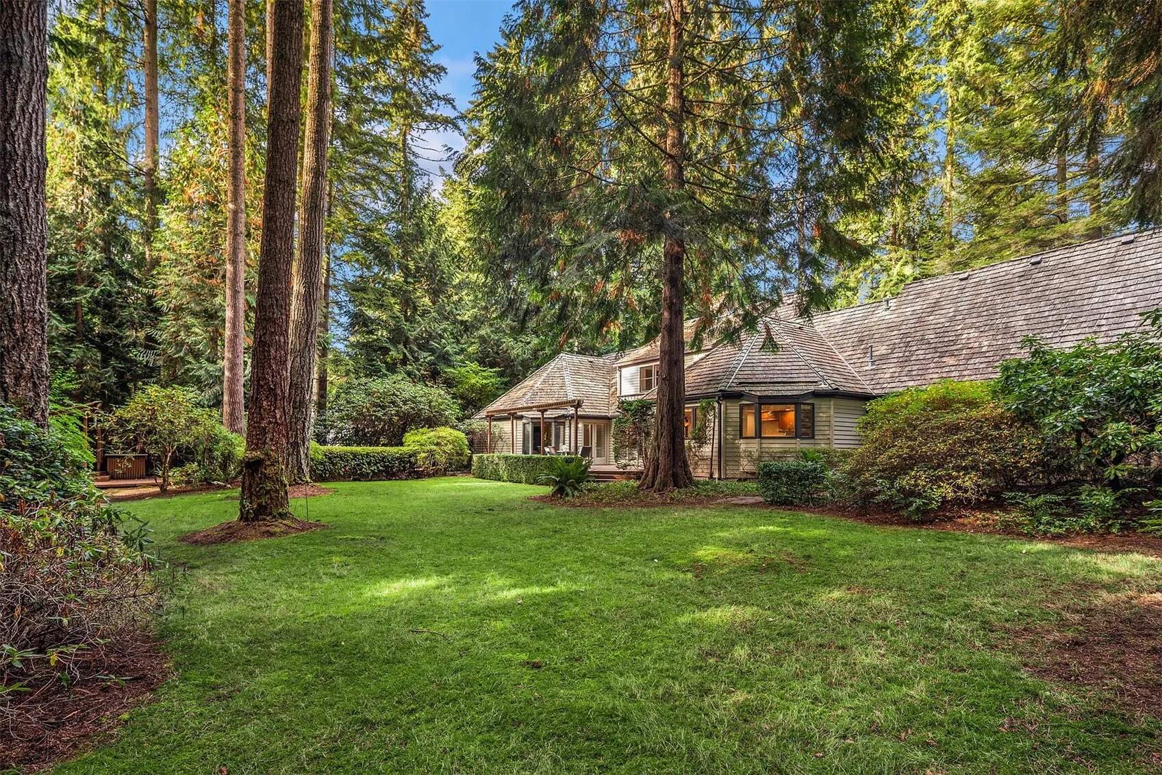 15943 NE 139TH Place , Woodinville, WA 98072