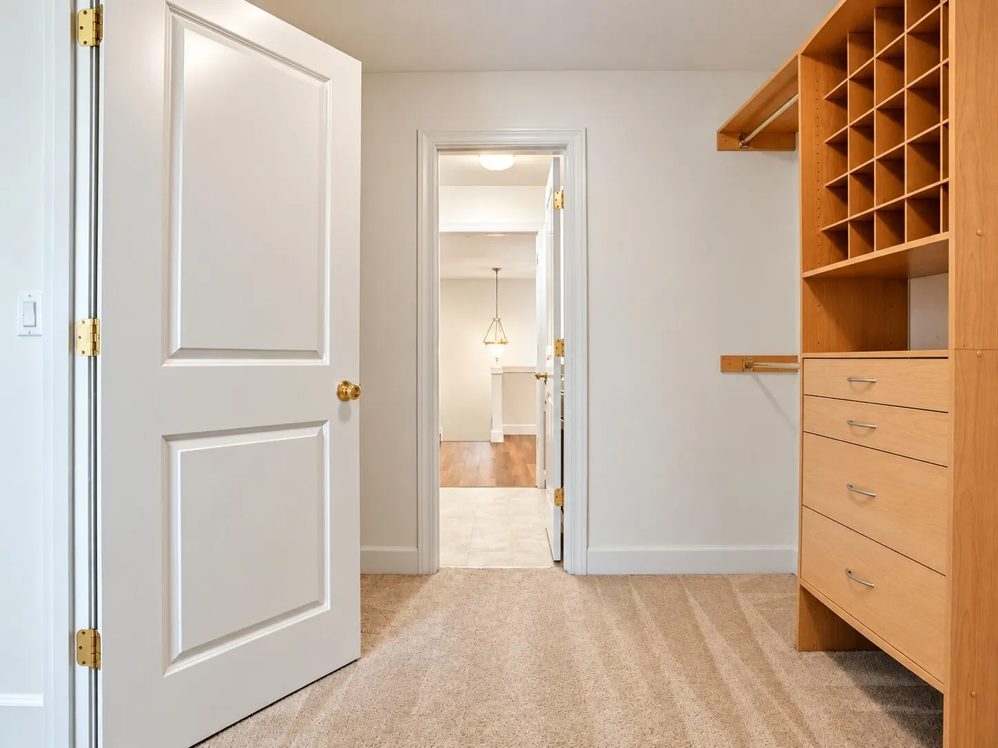 1965 16th Court NE, Issaquah, WA 98029