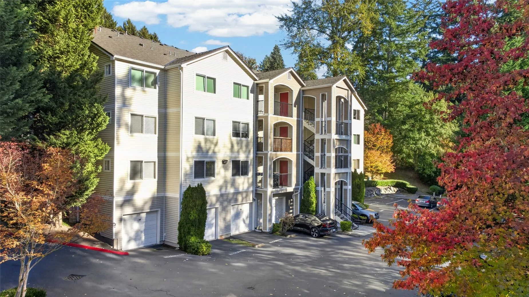 10709 Valley View Road #B 401, Bothell, WA 98011