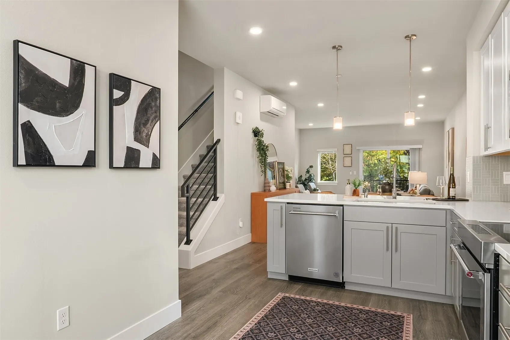 23833 9th Avenue SE #B, Bothell, WA 98021