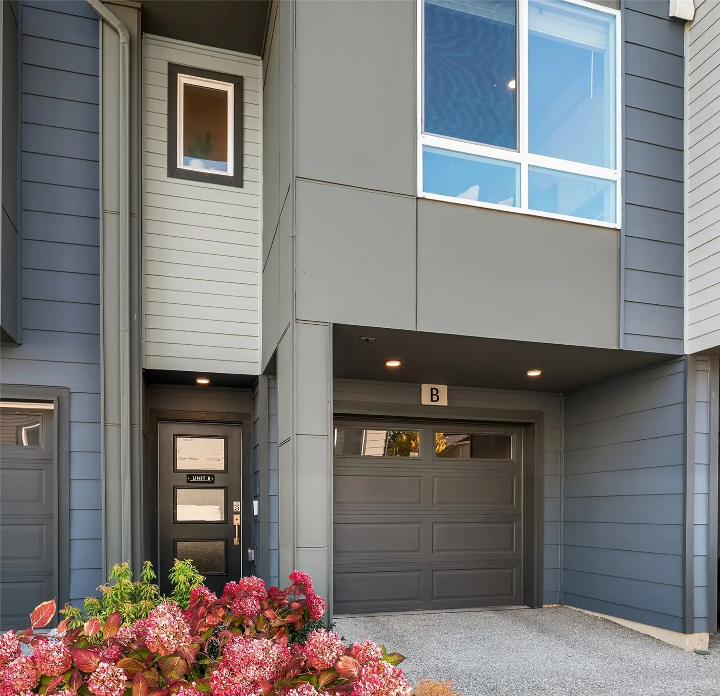23833 9th Avenue SE #B, Bothell, WA 98021