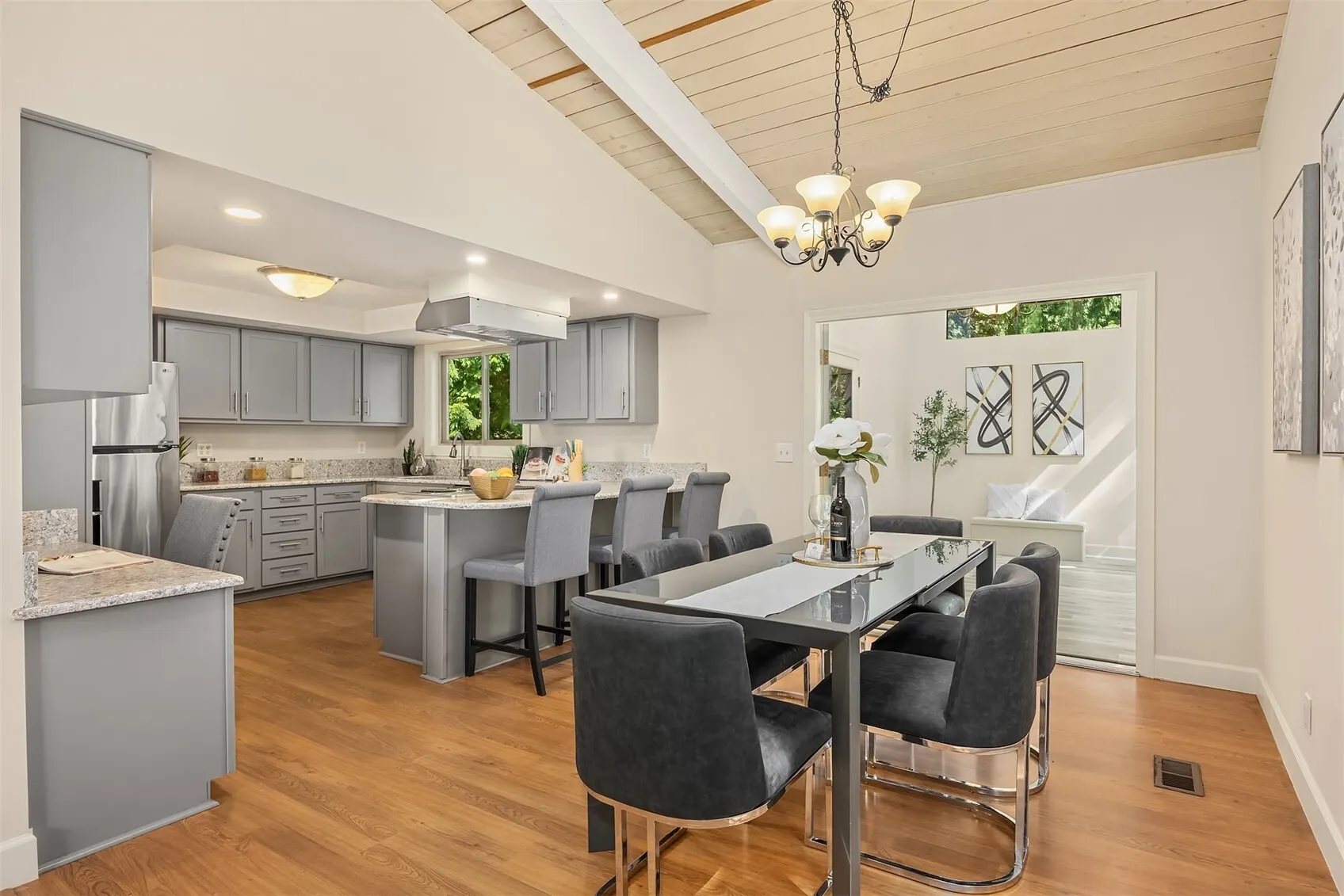 12034 206th Place SE, Issaquah, WA 98027