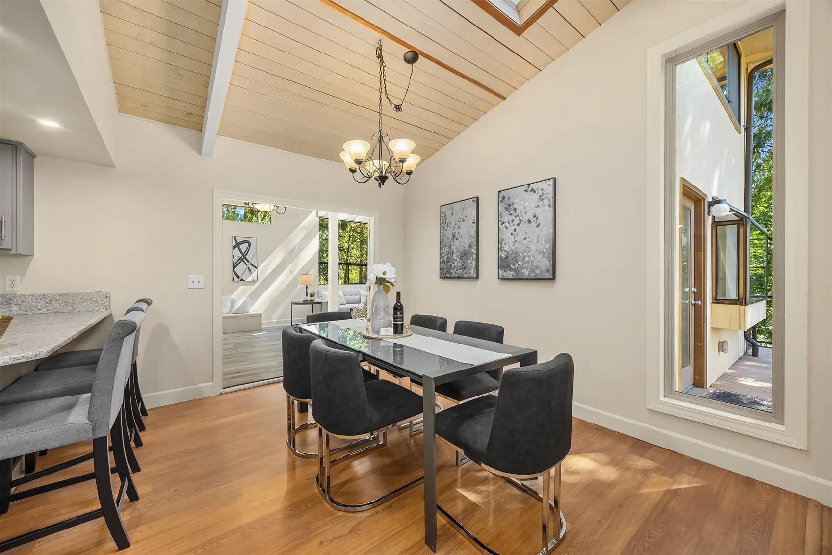12034 206th Place SE, Issaquah, WA 98027