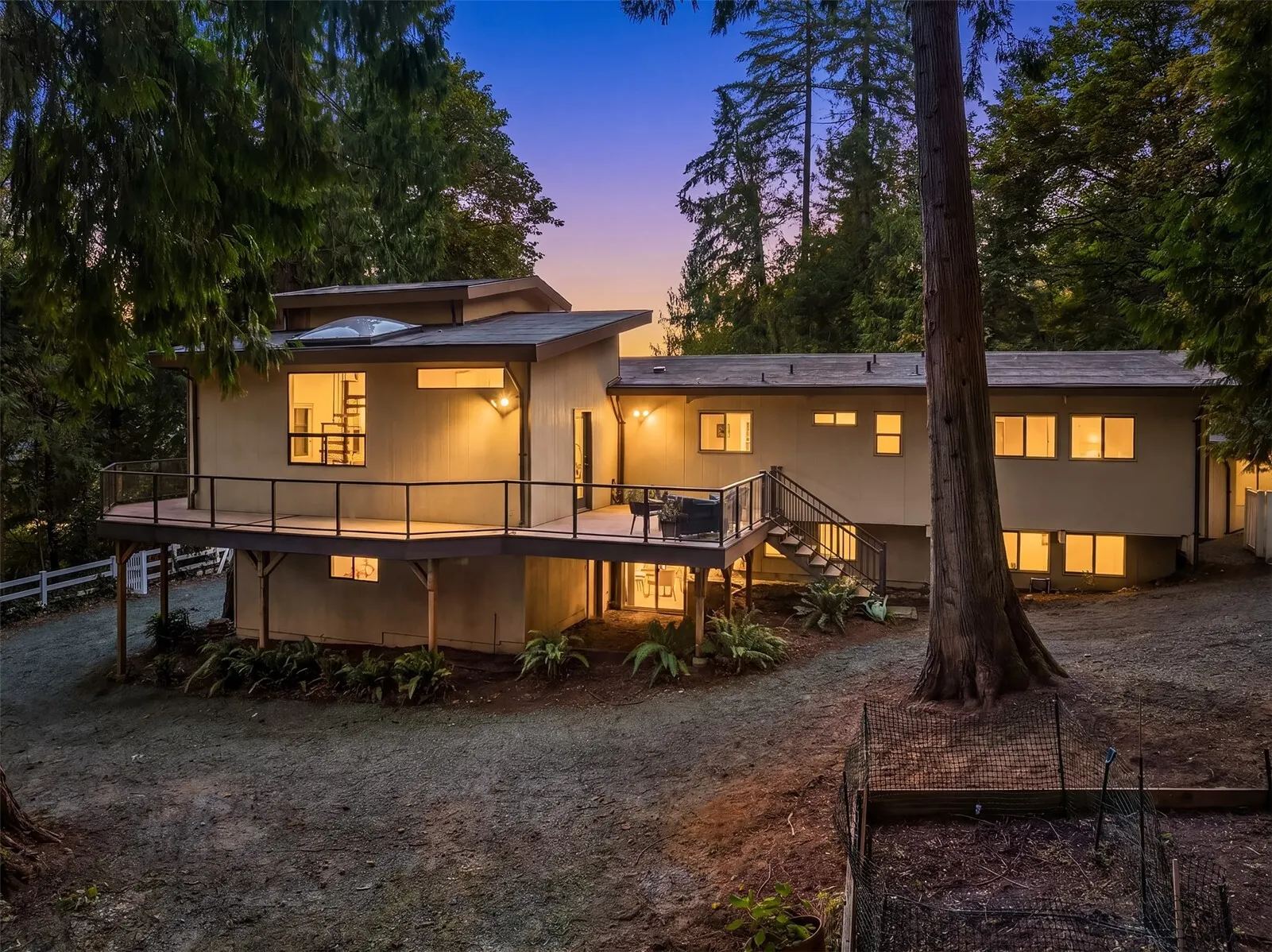 12034 206th Place SE, Issaquah, WA 98027