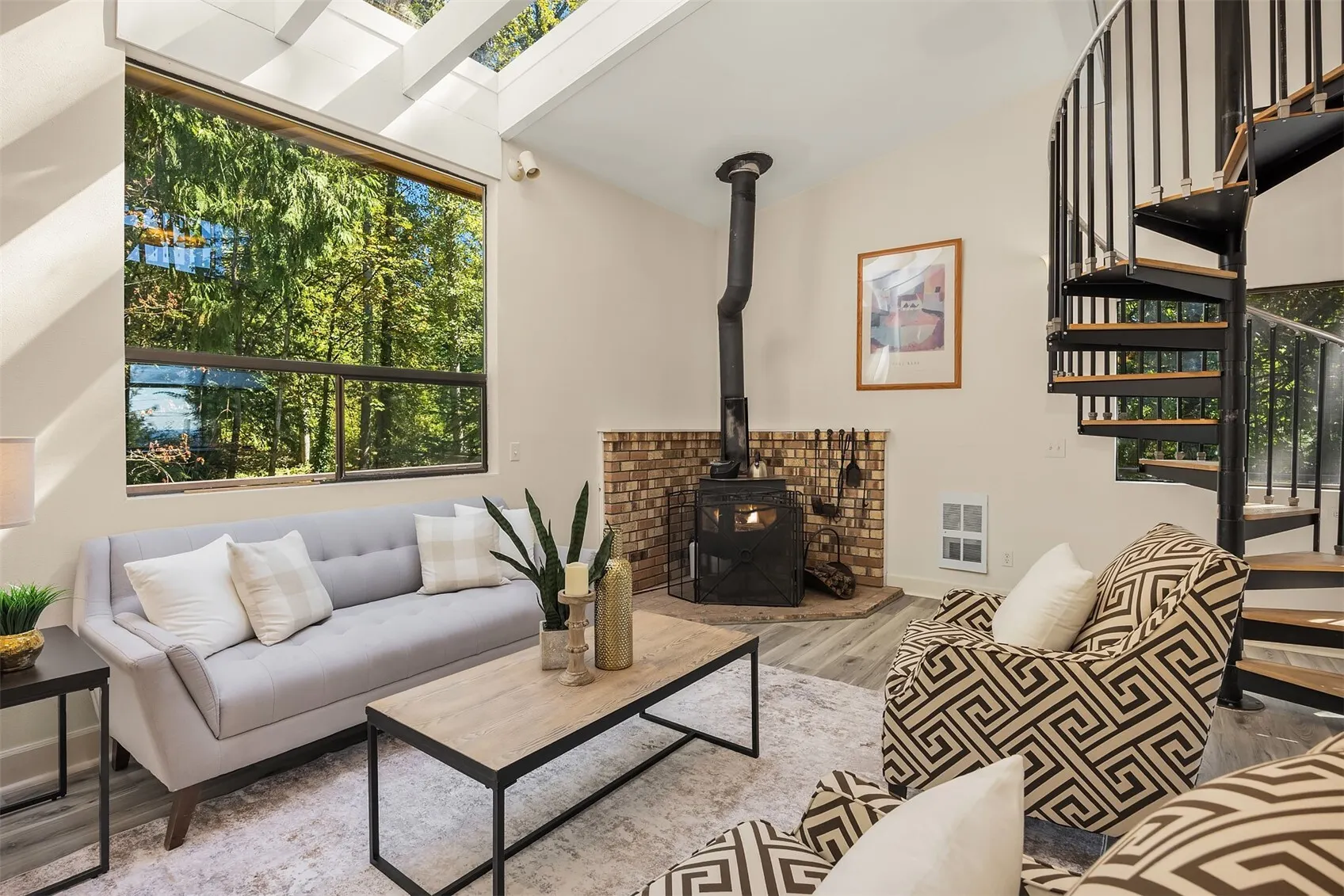 12034 206th Place SE, Issaquah, WA 98027