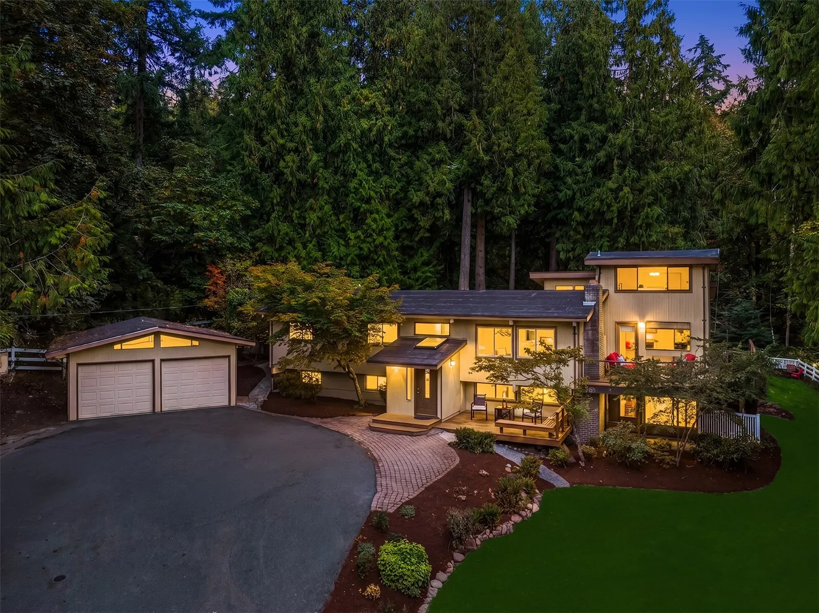 12034 206th Place SE, Issaquah, WA 98027