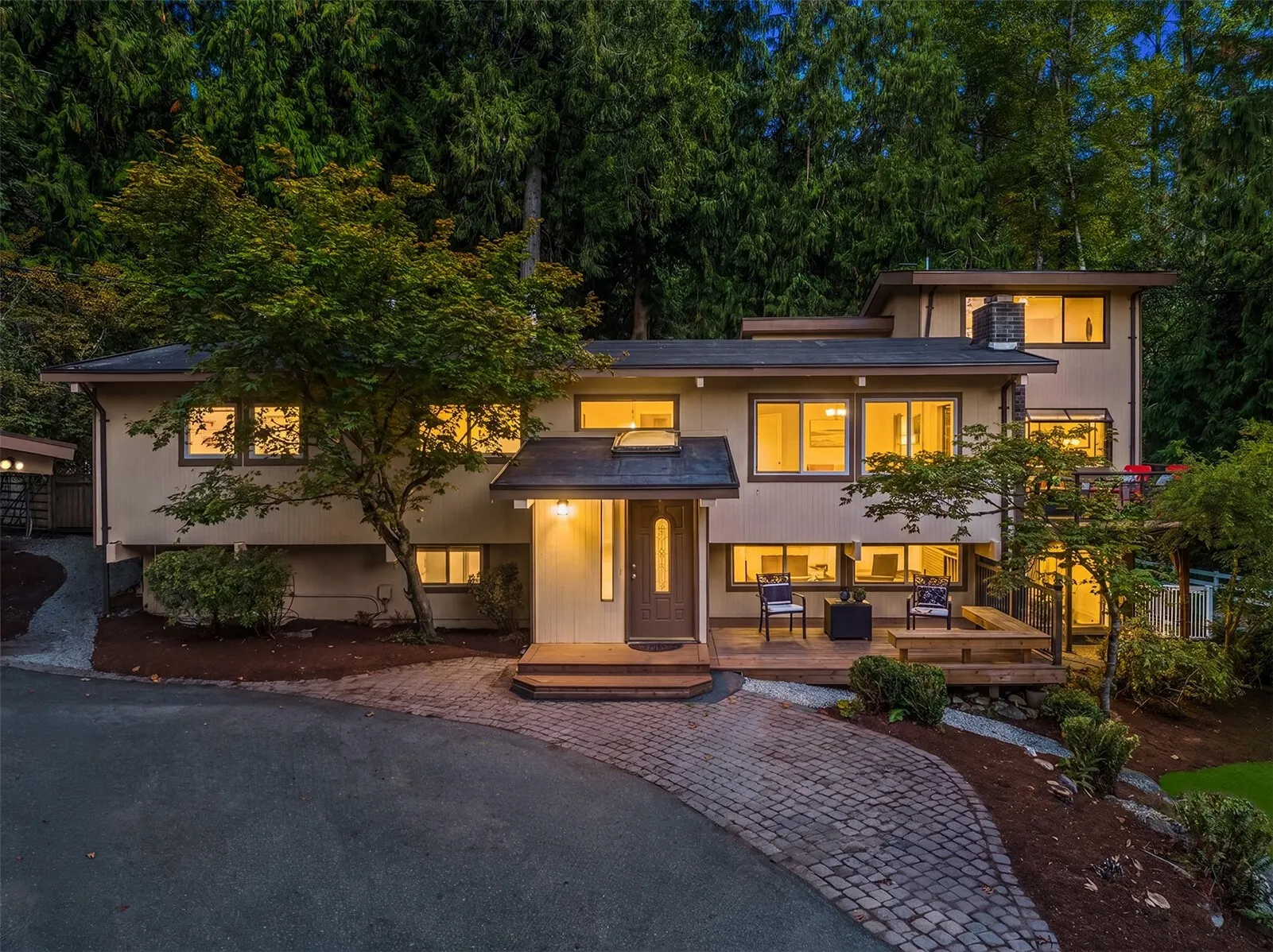 12034 206th Place SE, Issaquah, WA 98027