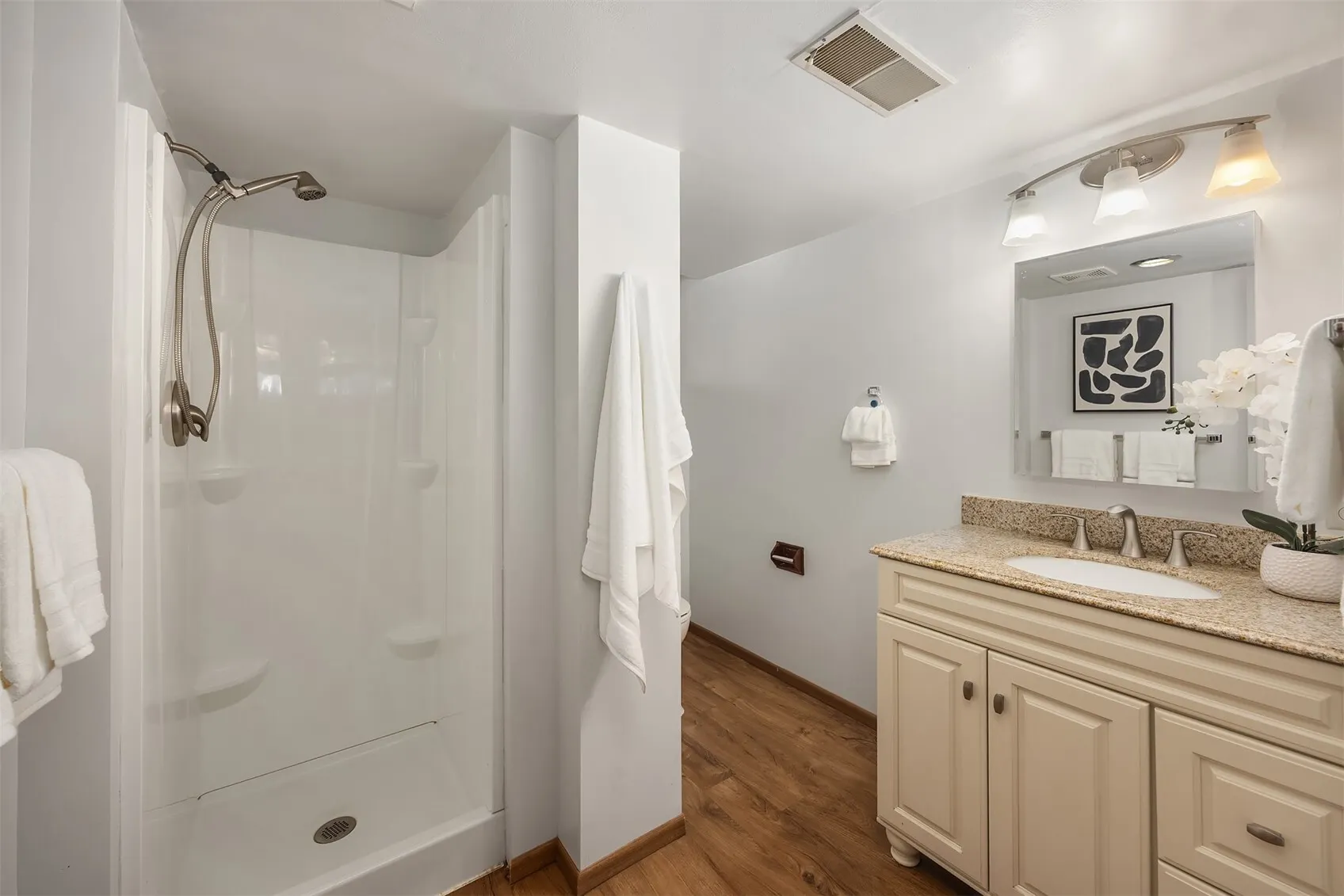 12034 206th Place SE, Issaquah, WA 98027
