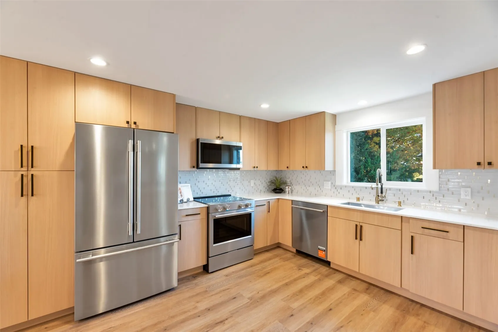 5402 20th Avenue S, Seattle, WA 98108