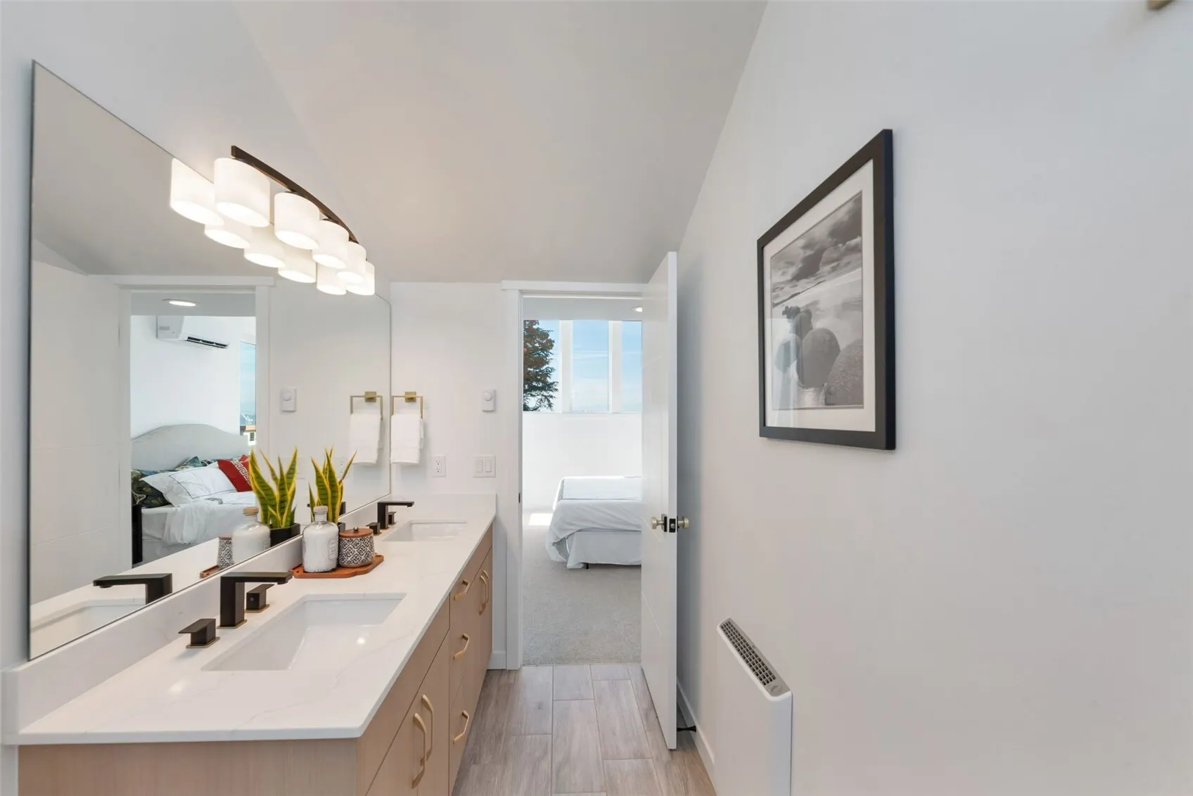 5402 20th Avenue S, Seattle, WA 98108