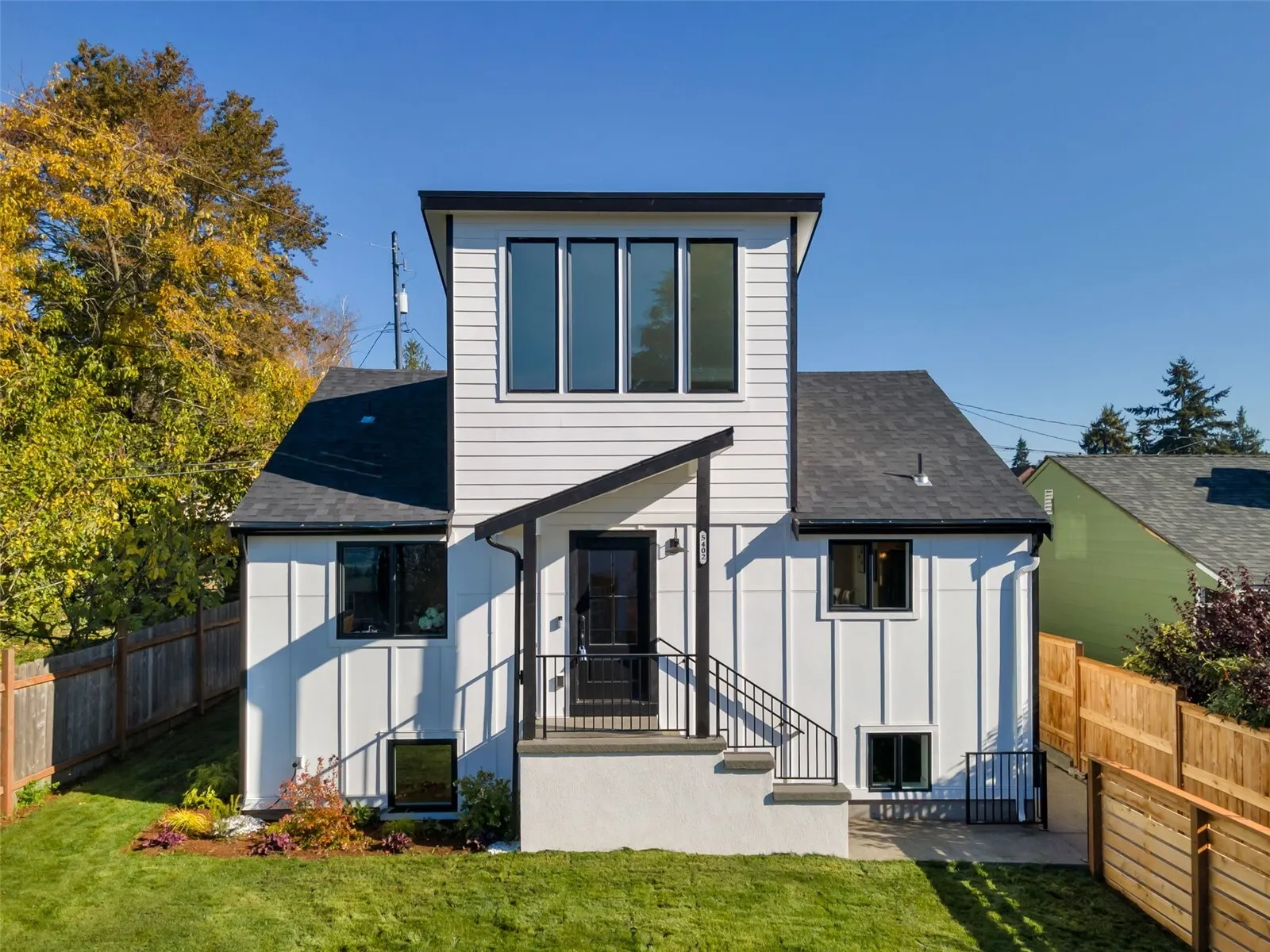 5402 20th Avenue S, Seattle, WA 98108