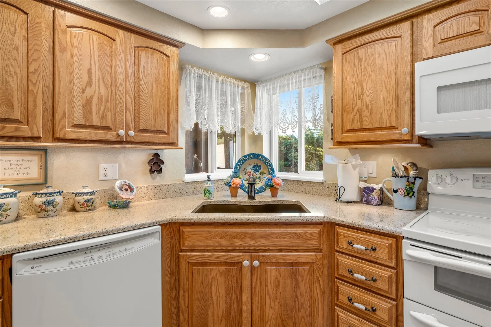 12619 NE 192nd Place , Bothell, WA 98011