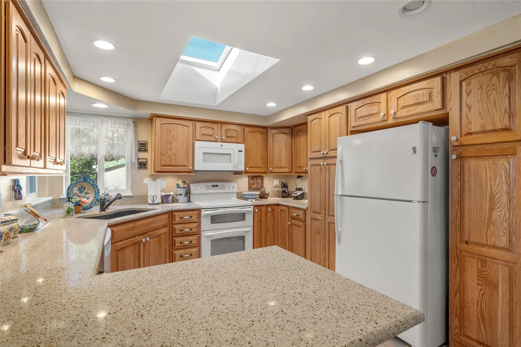 12619 NE 192nd Place , Bothell, WA 98011