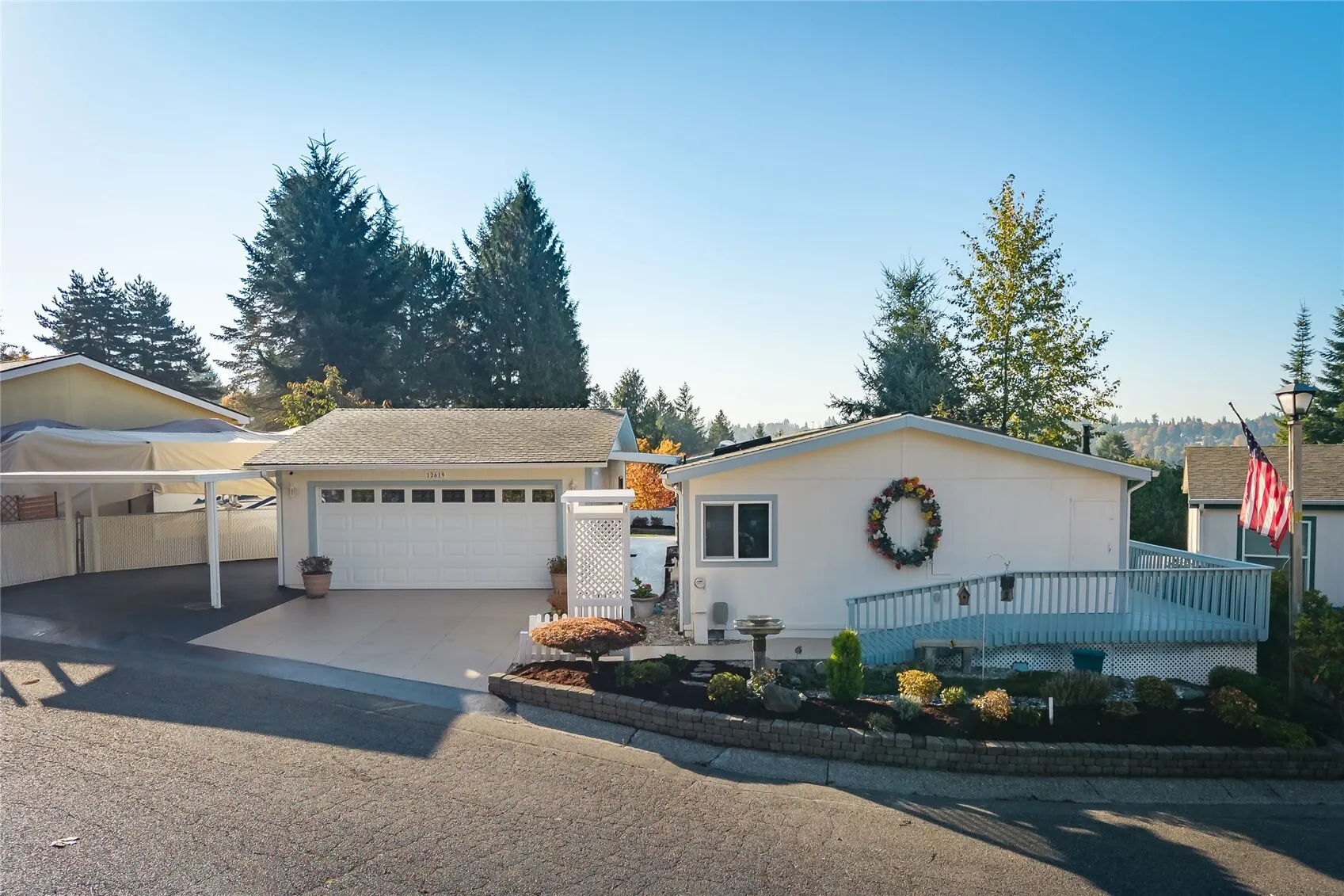 12619 NE 192nd Place , Bothell, WA 98011