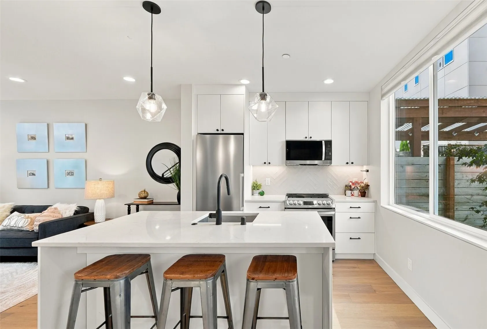 6016 California Avenue SW #D, Seattle, WA 98136