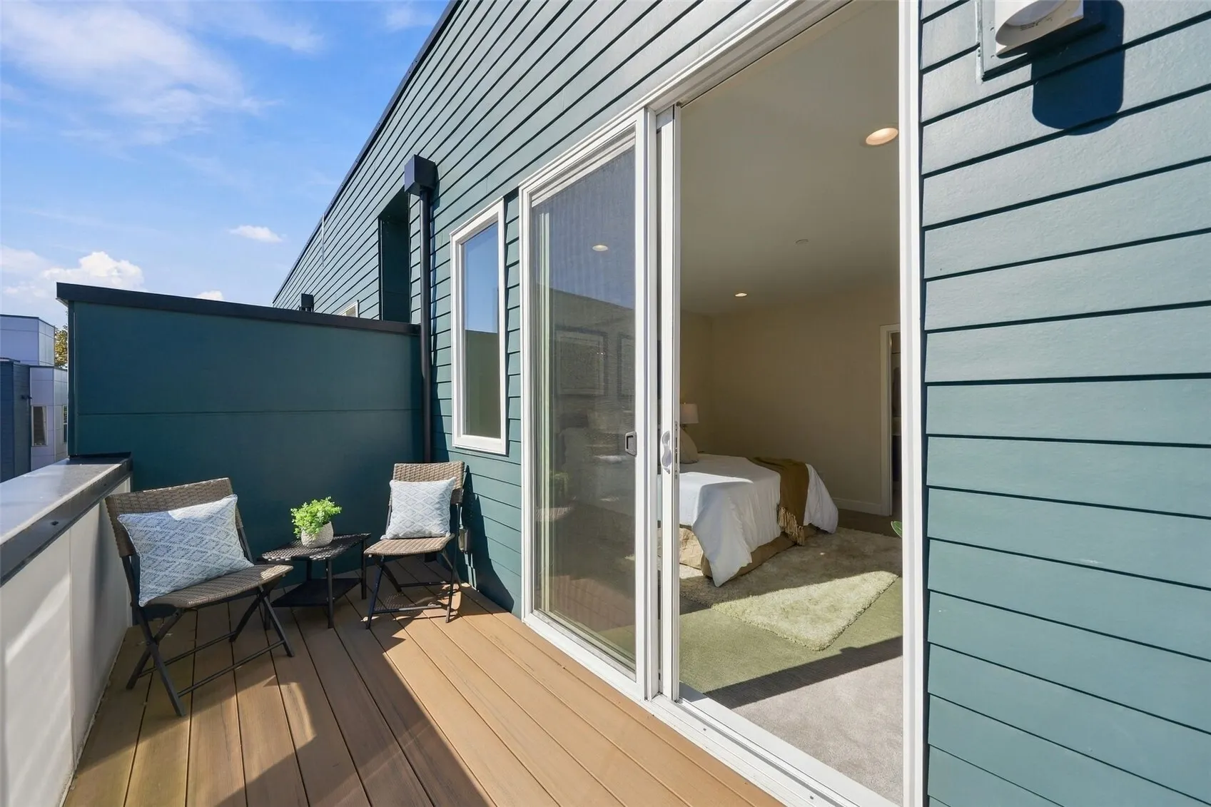 6016 California Avenue SW #D, Seattle, WA 98136