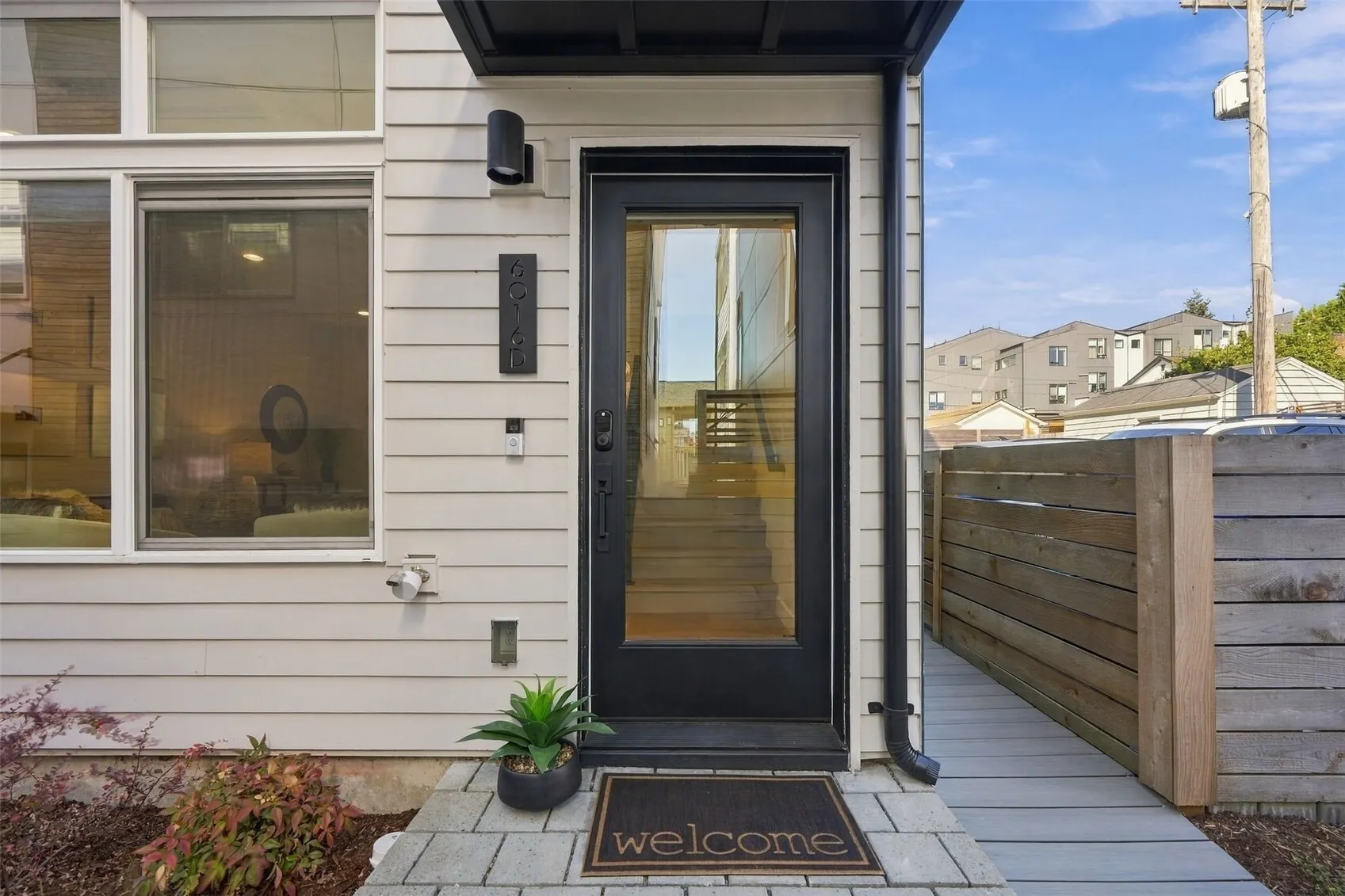 6016 California Avenue SW #D, Seattle, WA 98136