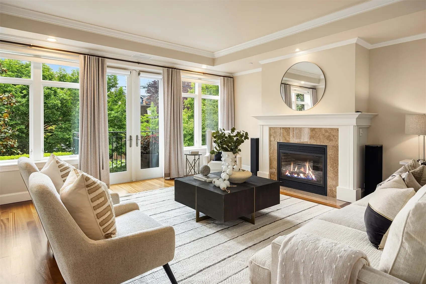 725 Harvard Avenue E, Seattle, WA 98102