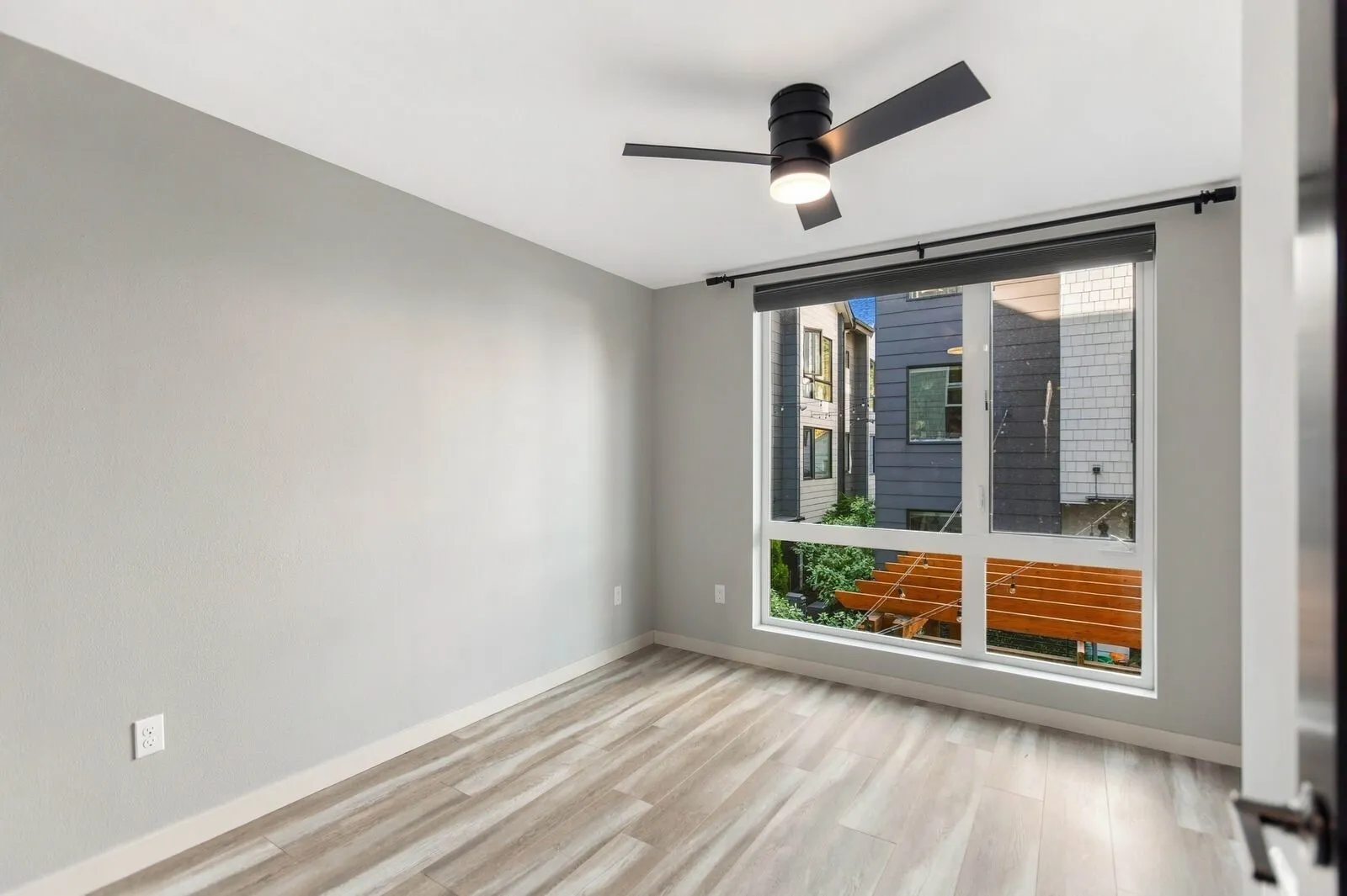 304 N 107th Street , Seattle, WA 98133