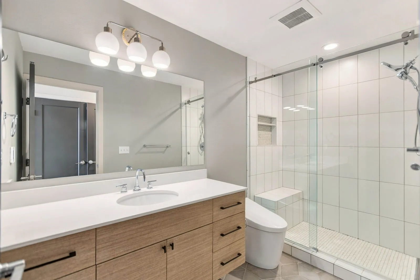 304 N 107th Street , Seattle, WA 98133